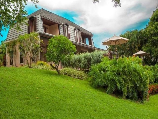 Stonehaven Villa *