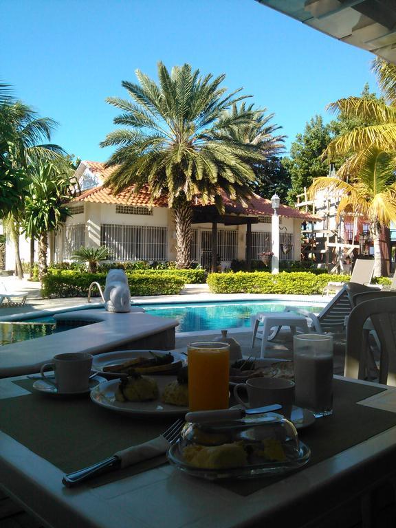 Hotel El Cayito Montecristi