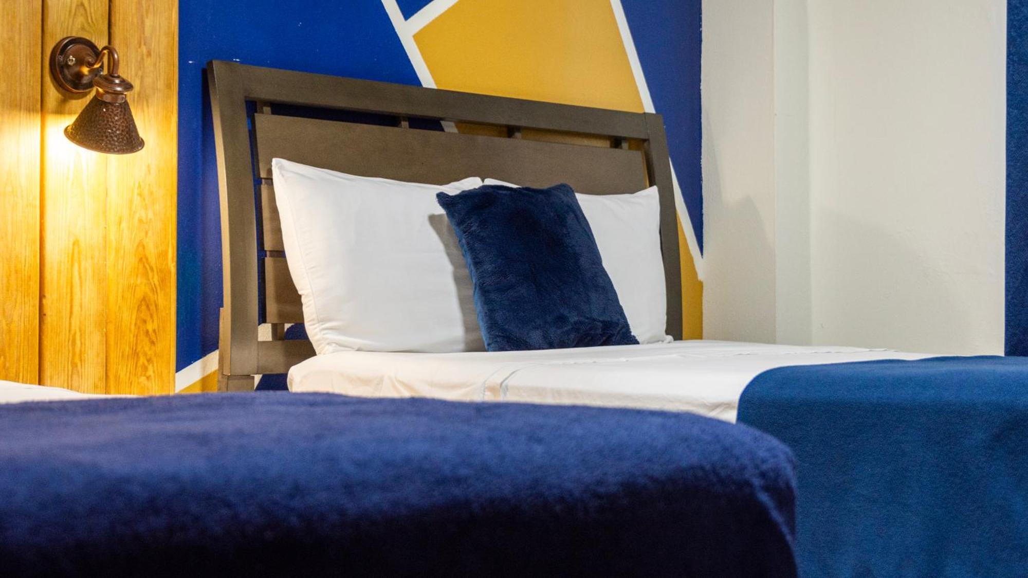 West Coast Inn's 3* Boqueron