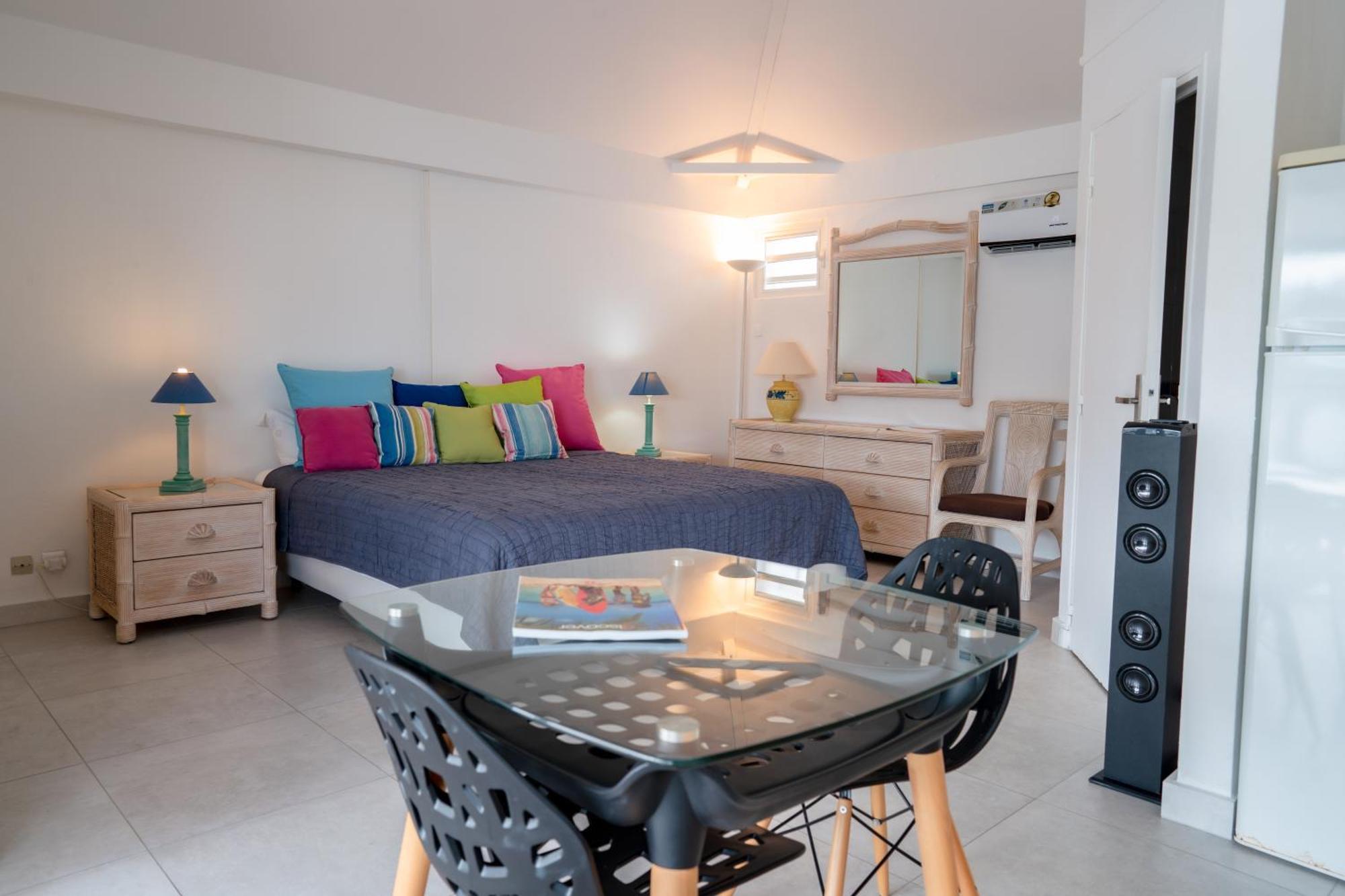 Les Balcons D'oyster Pond Resort Quarter of Orleans