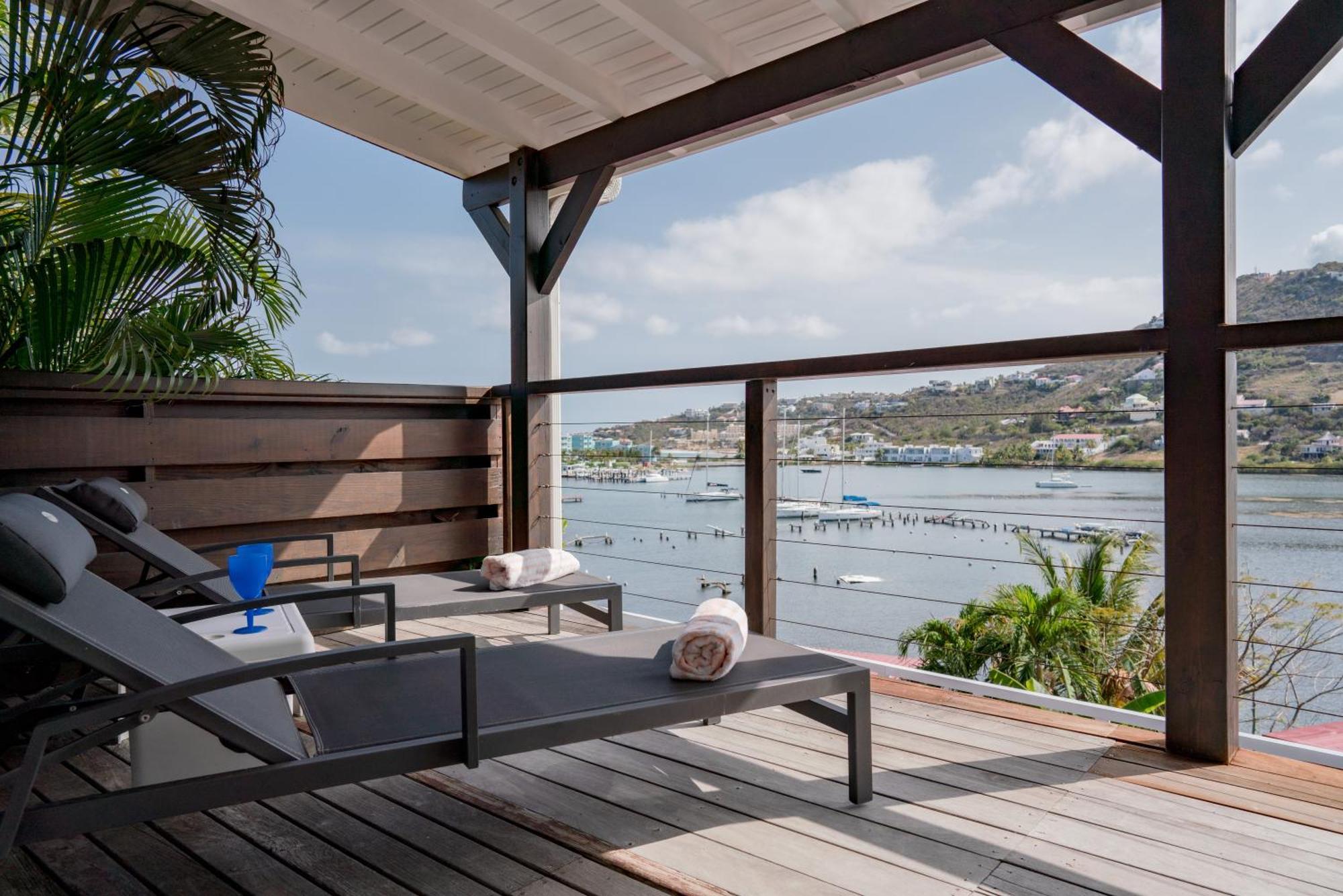 Les Balcons D'oyster Pond