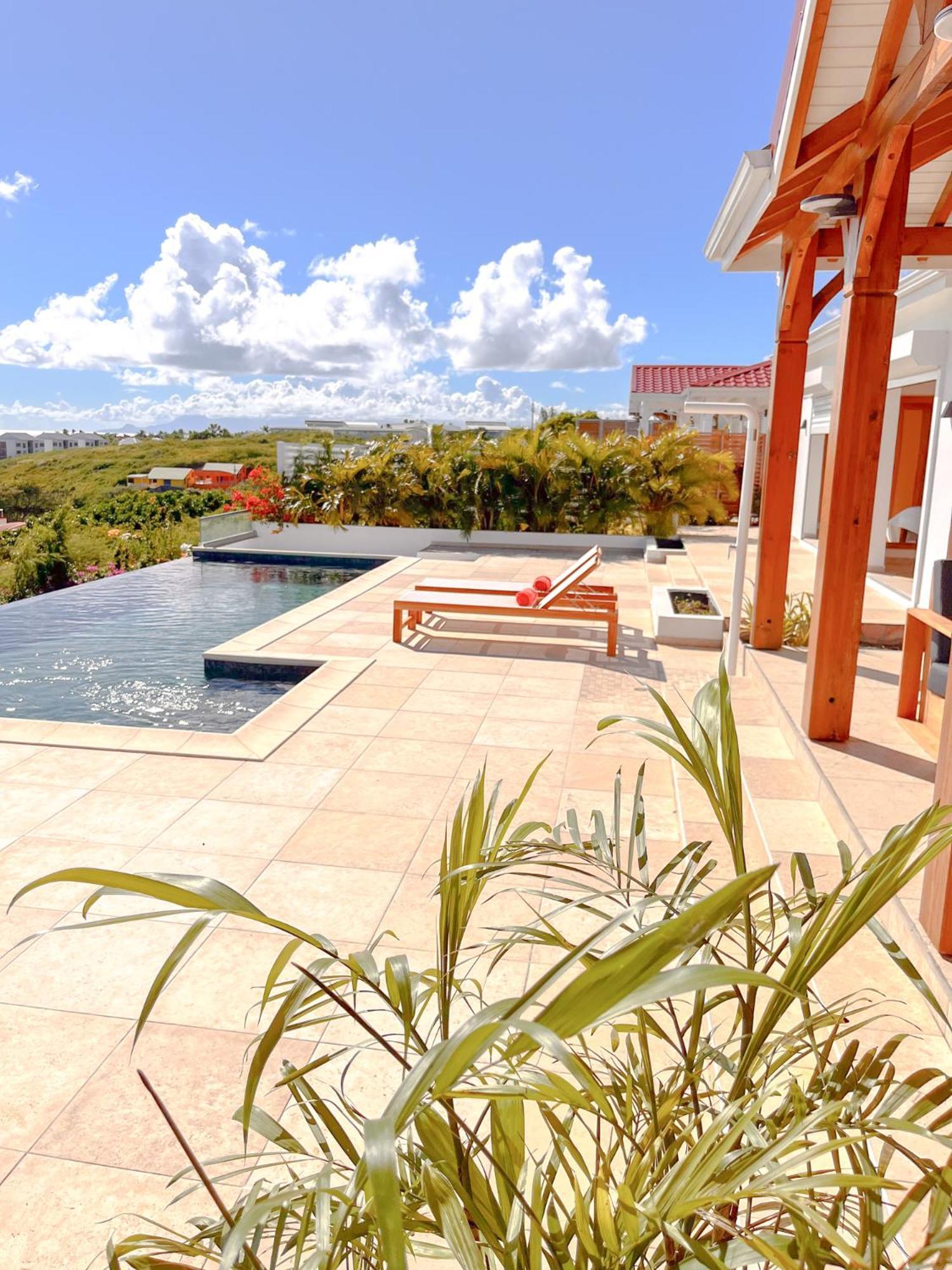 Villa Les Raisins Clairs - Standing 4 Etoiles , Vue Sur Panoramique & Piscine A Debordement *