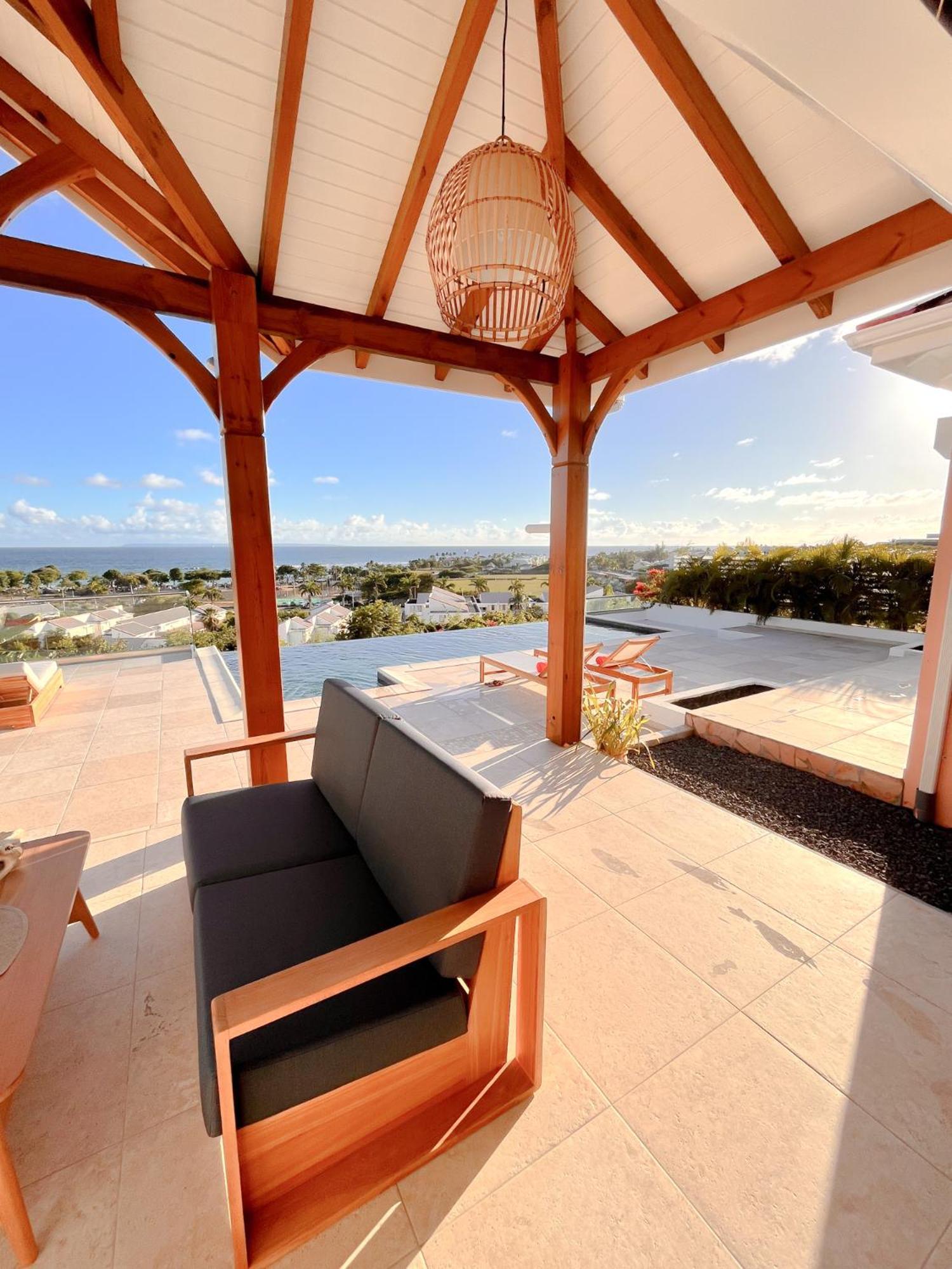 Villa Les Raisins Clairs - Standing 4 Etoiles , Vue Sur Panoramique & Piscine A Debordement Saint-Francois (Grande-Terre)