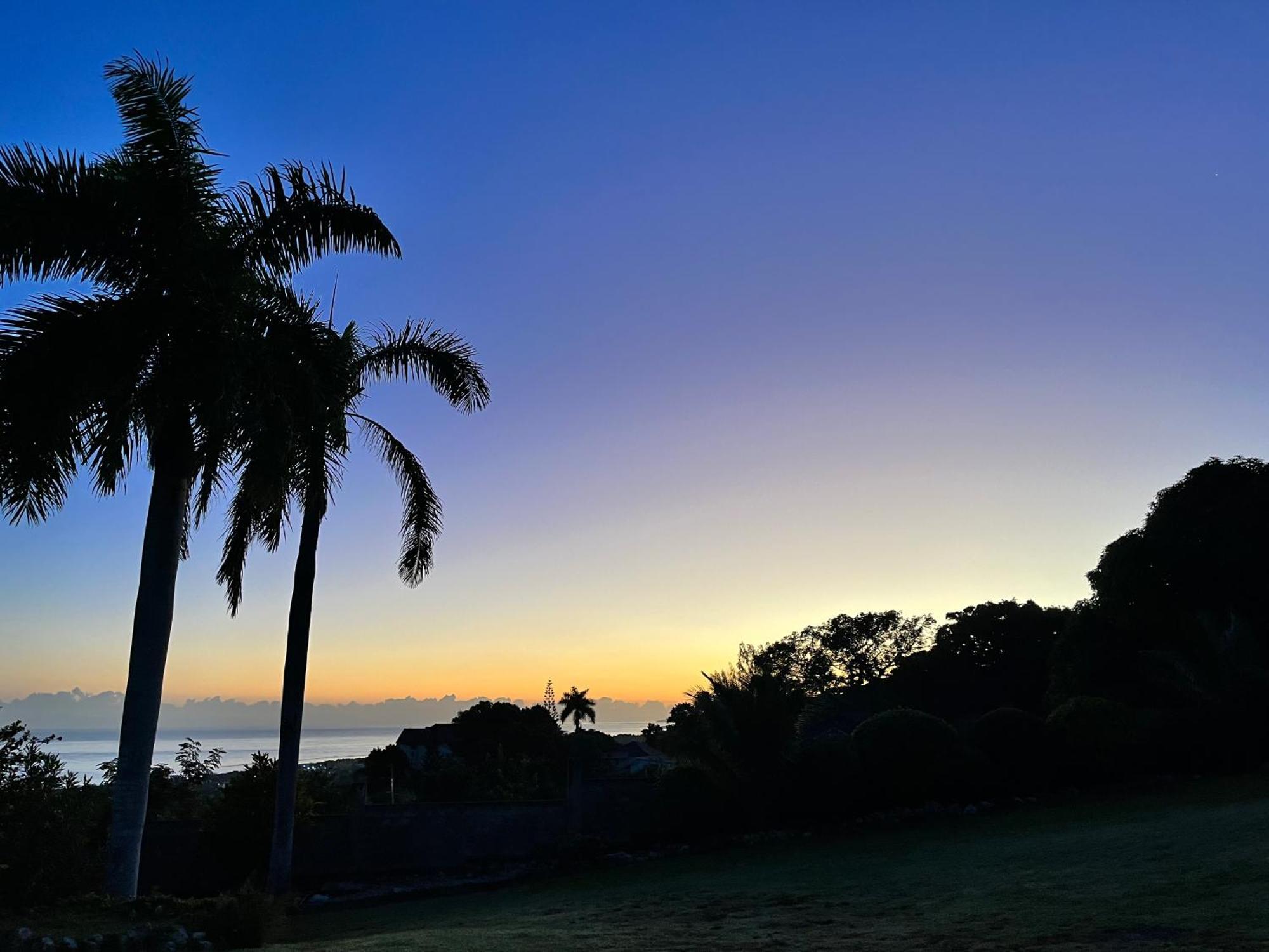 Casa de férias Sunshine Lodge: Your Away From
