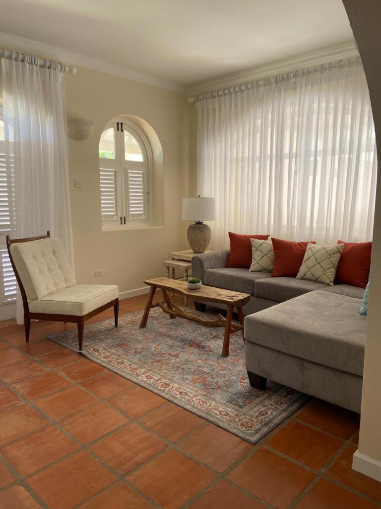 Colleton Great House 3*