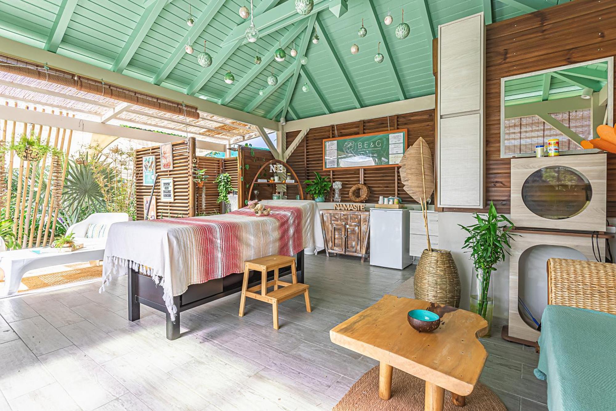 Magnifique Et Jacuzzi Au Coeur Des Plages Holiday home Le Moule