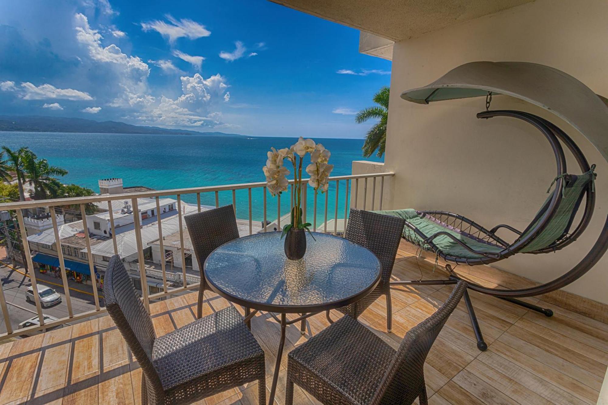 Montego Bay Club Apartments