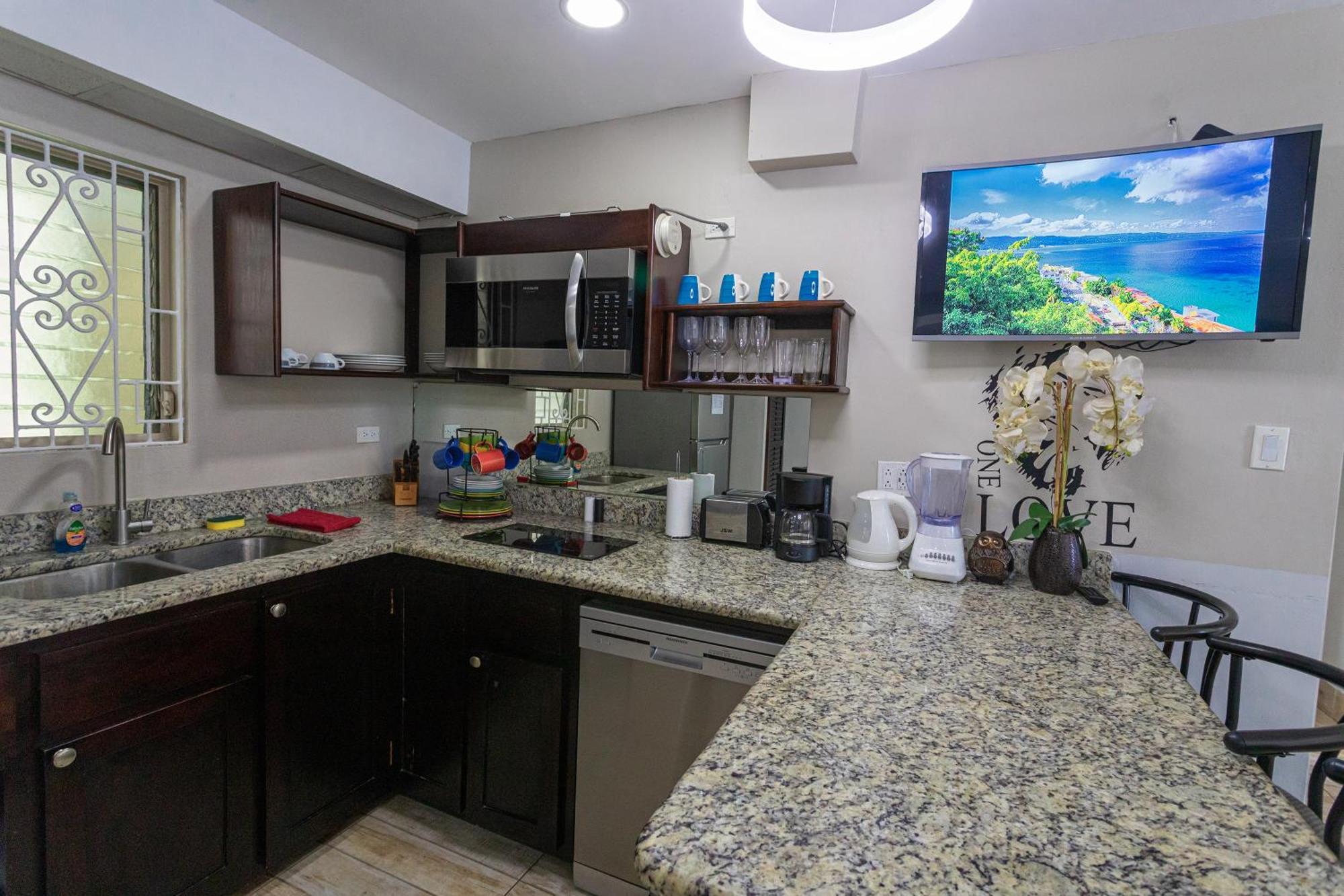 Montego Bay Club Apartments