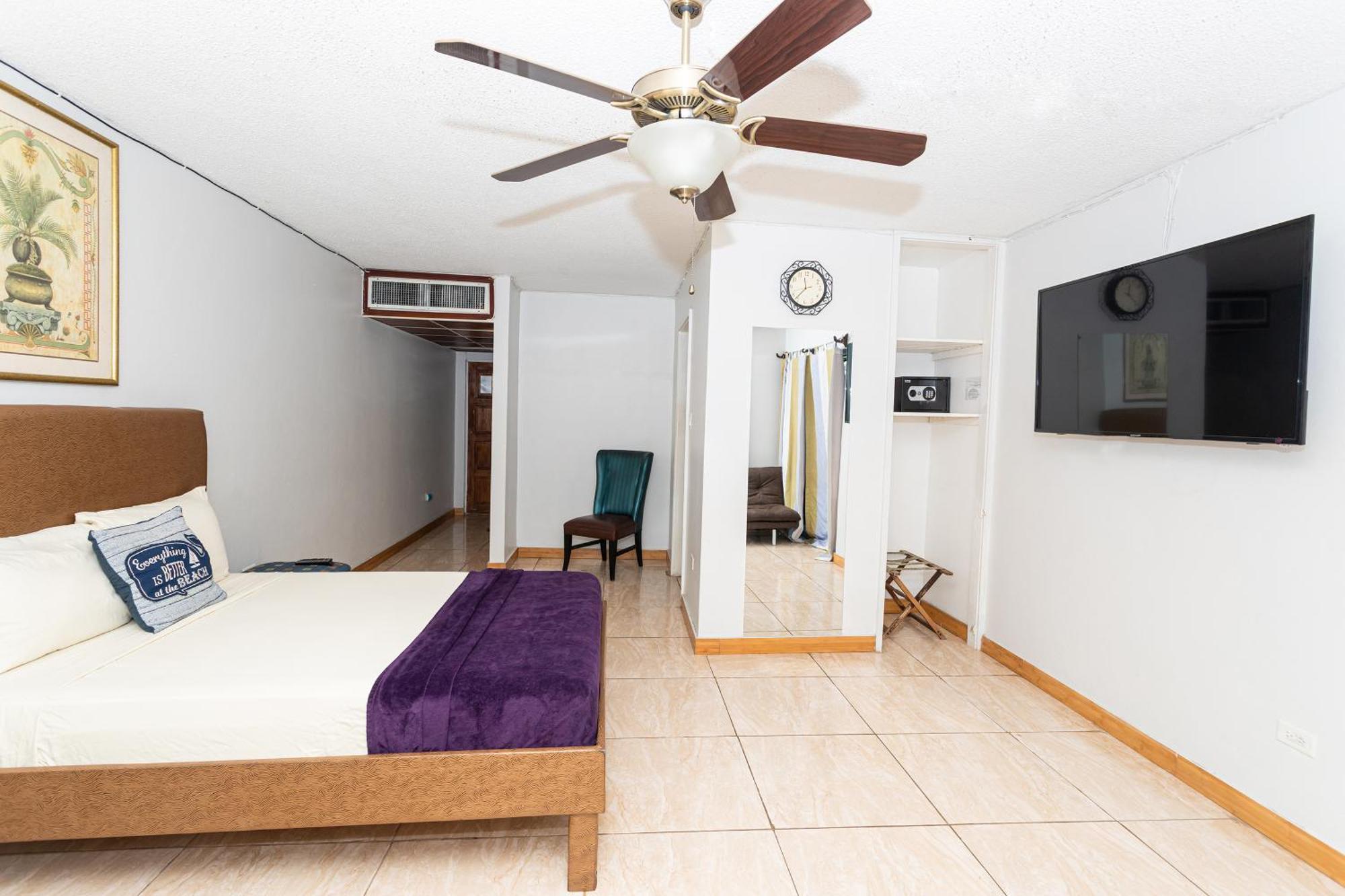 Montego Bay Club Apartments