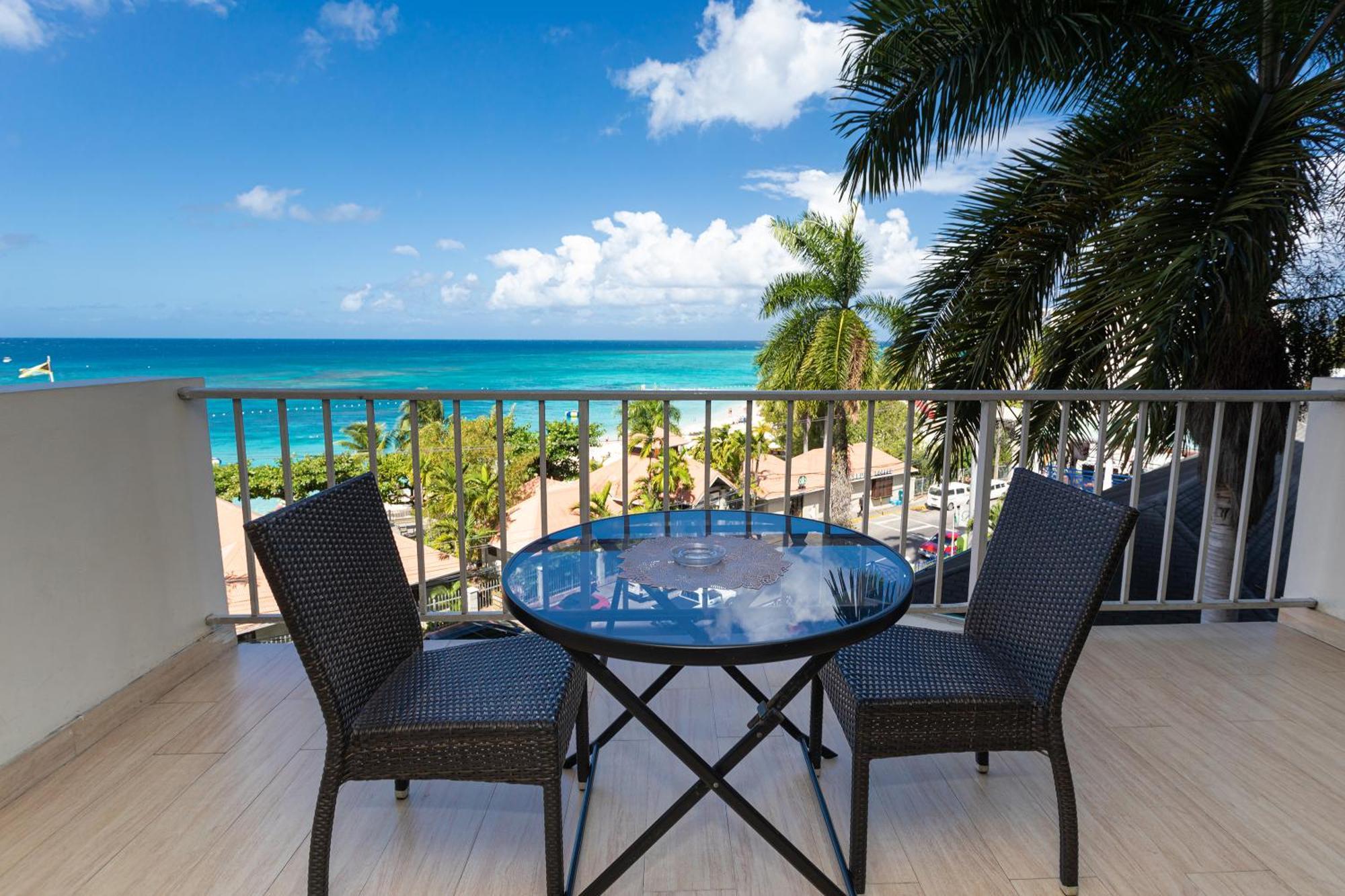 Montego Bay Club Apartments
