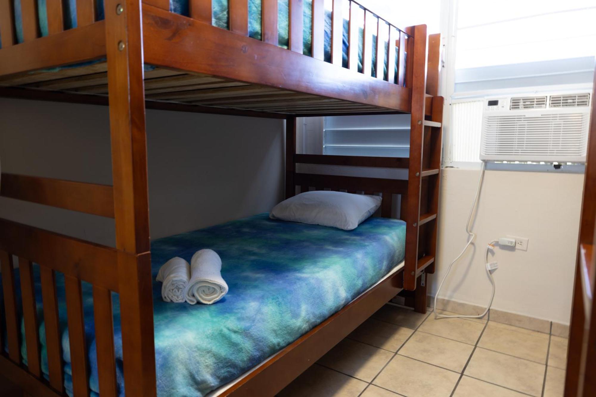 Apartment Montones C-3 *