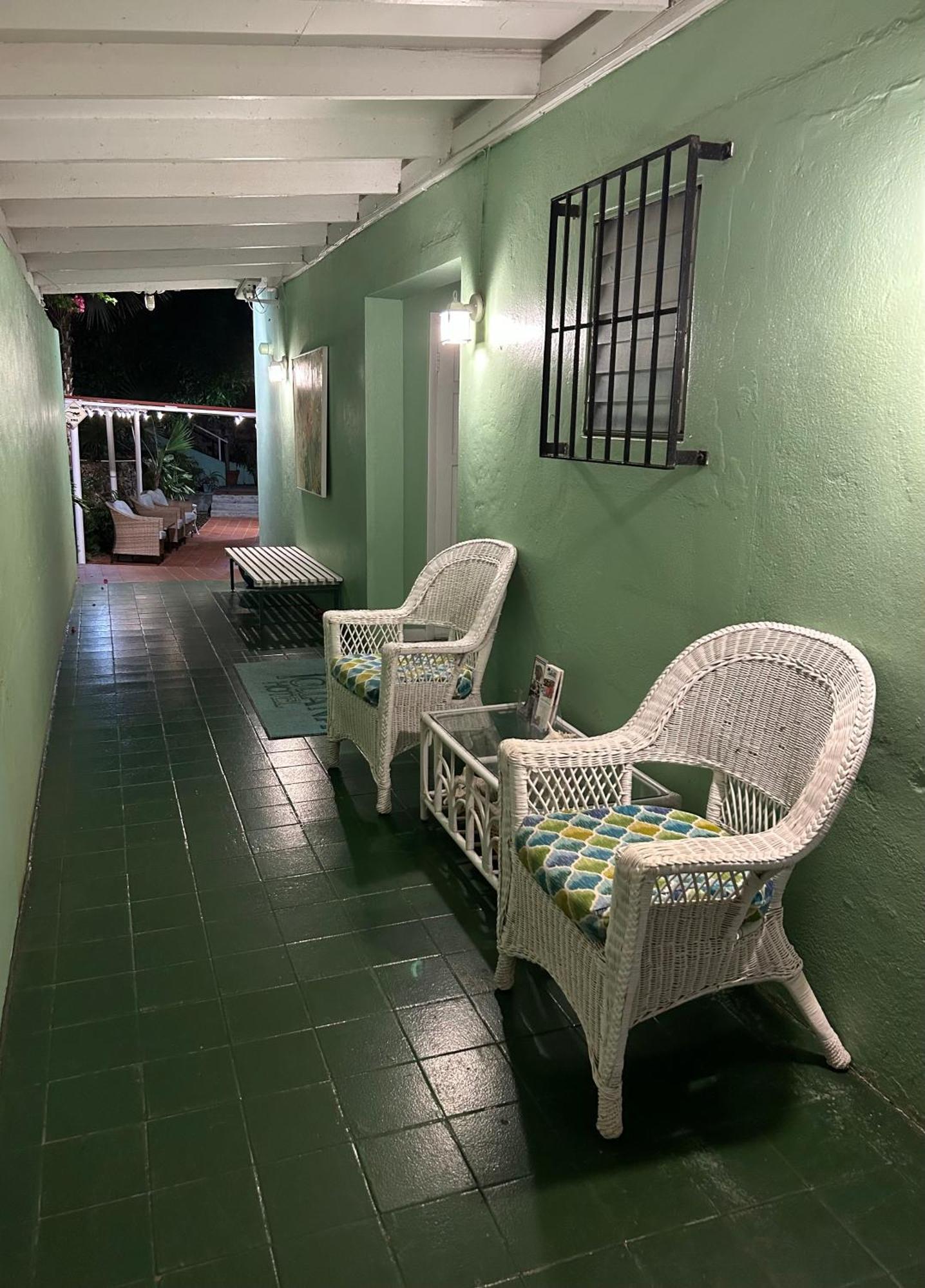 Inn The Iguana Charlotte Amalie