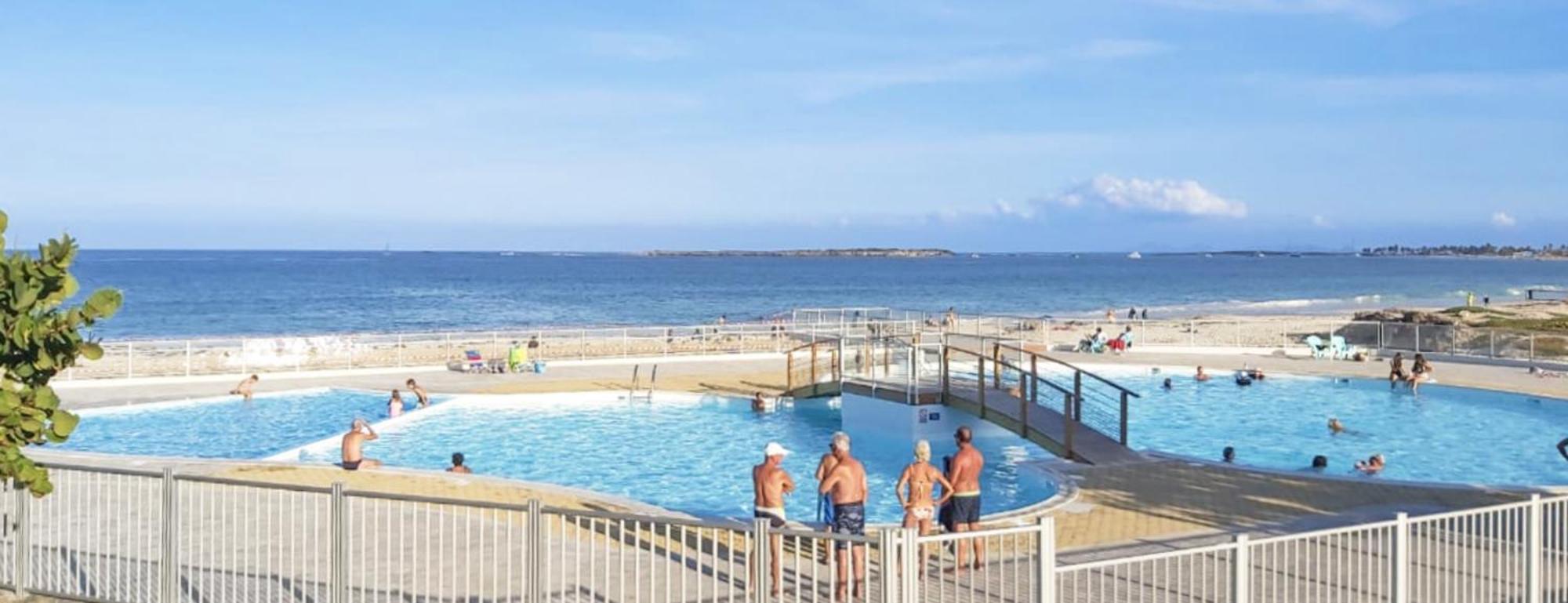 Apartamento Front Line Unit 520 Ft2 - 48 M2, On Second Floor, Stunning Ocean View Cul de Sac