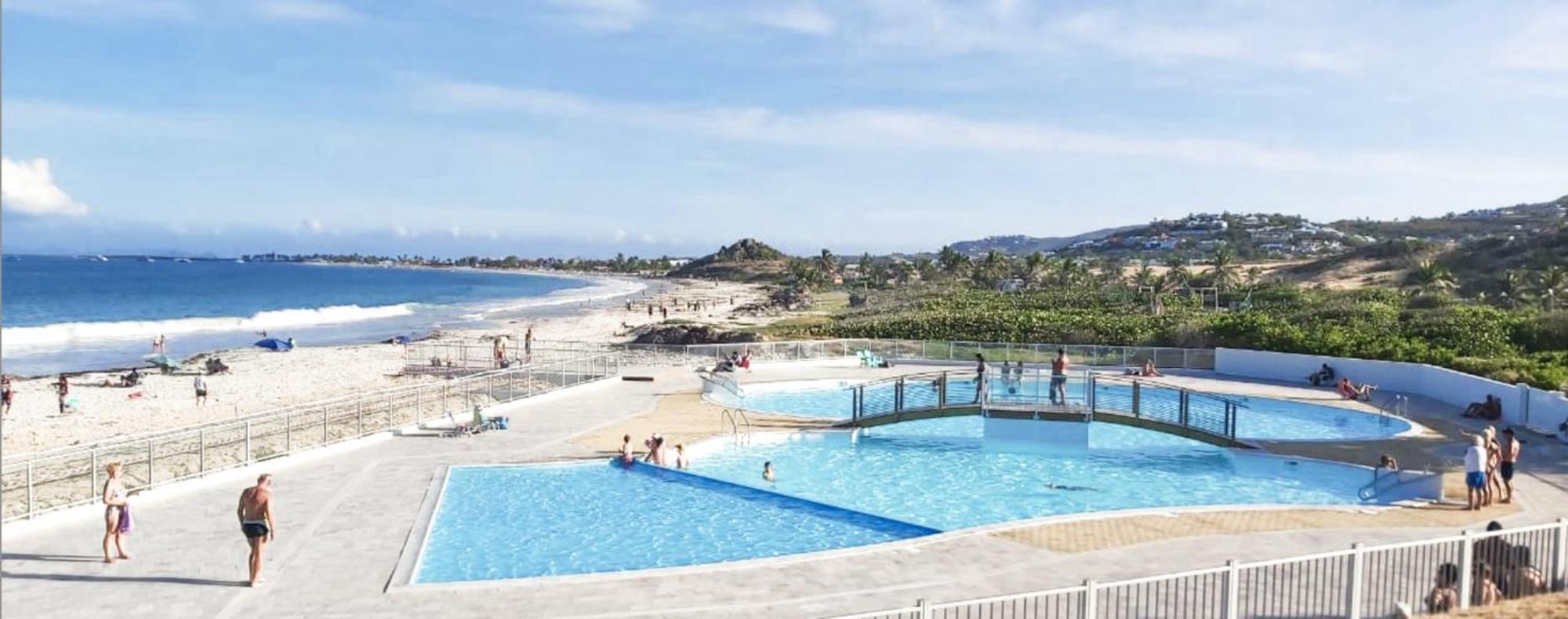 Front Line Unit 520 Ft2 - 48 M2, On Second Floor, Stunning Ocean View Apartamento