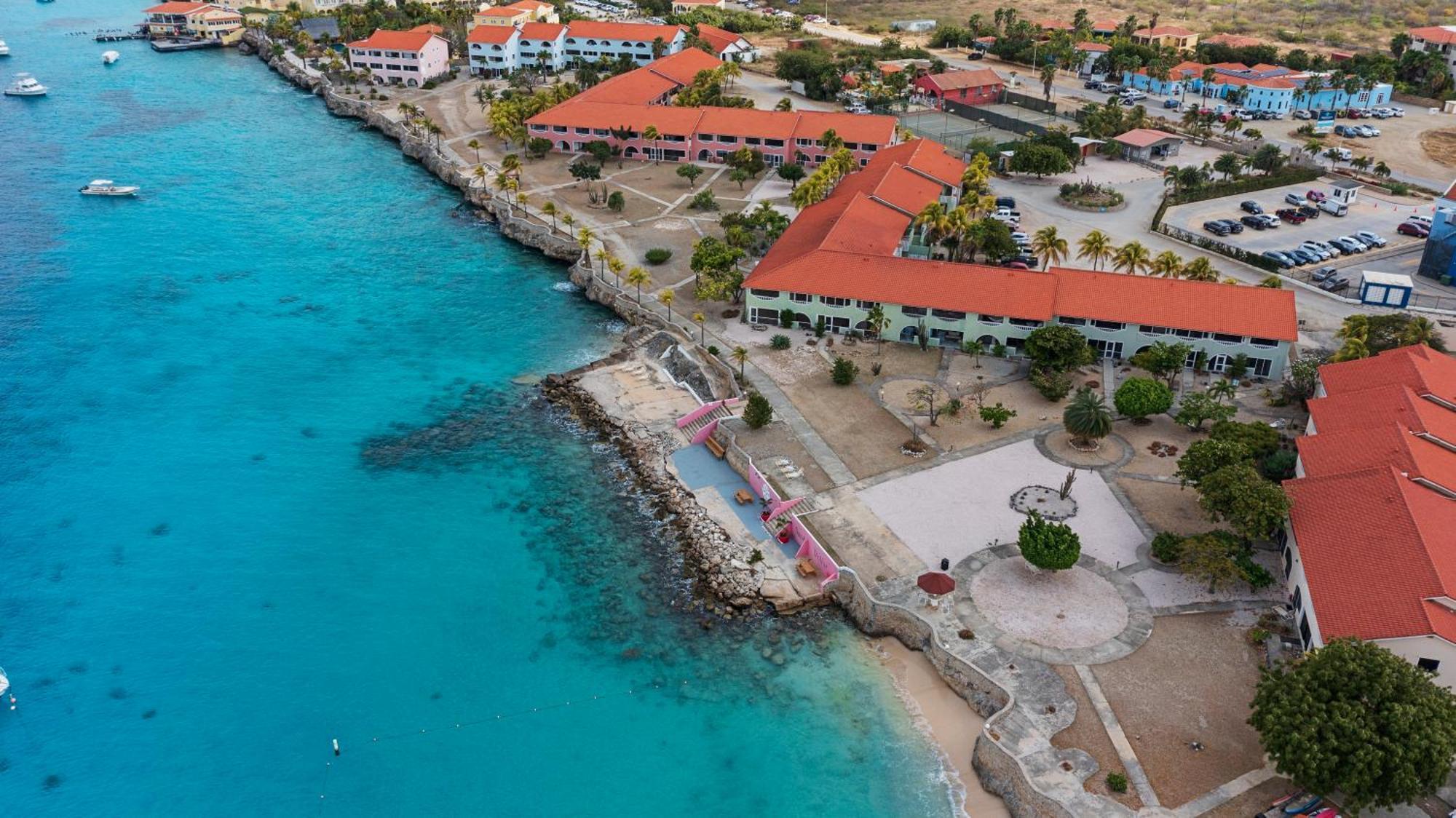 Dollar Bonaire Aparthotel 2*