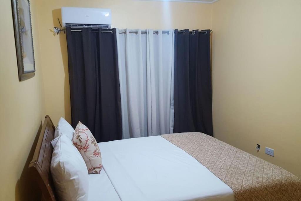 Tropical Oasis Apartment Soufriere