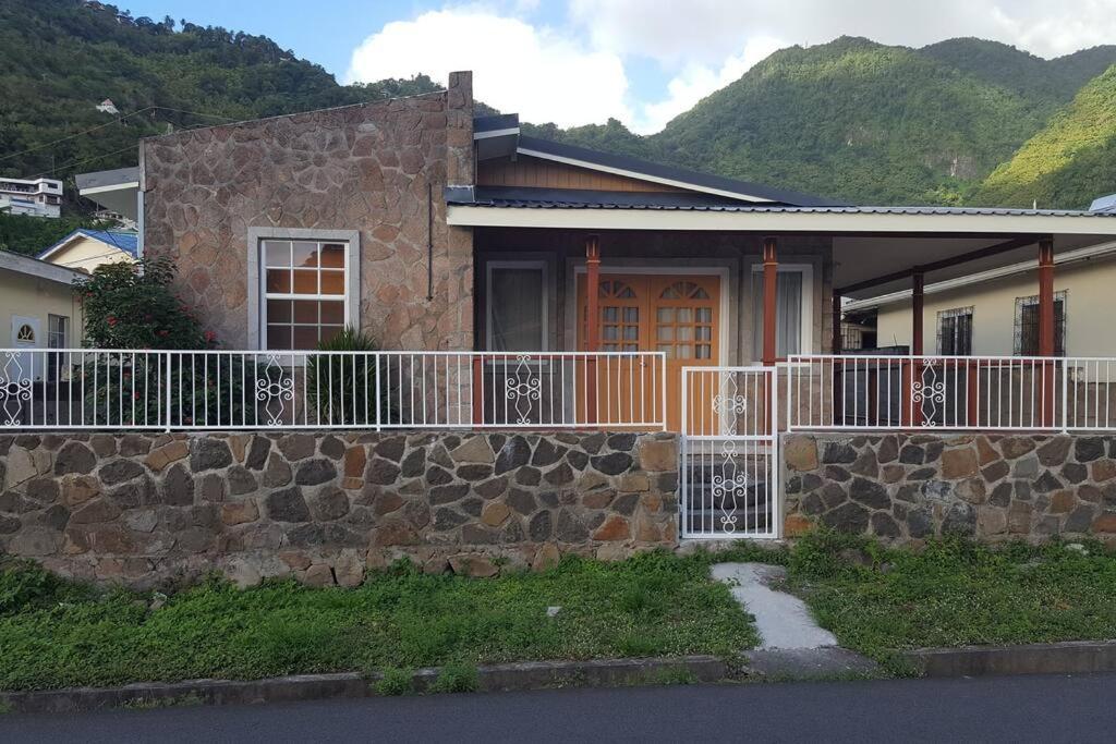 Tropical Oasis * Soufriere