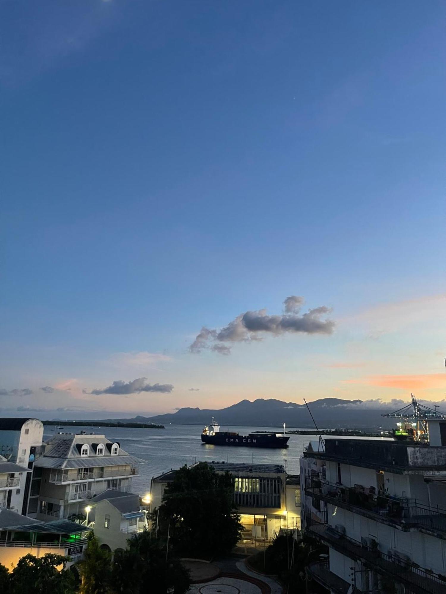 Apartment Penthouse Seaside 10 Min Port, Croisiere Et Aeroport Pointe-a-Pitre (Grande-Terre)