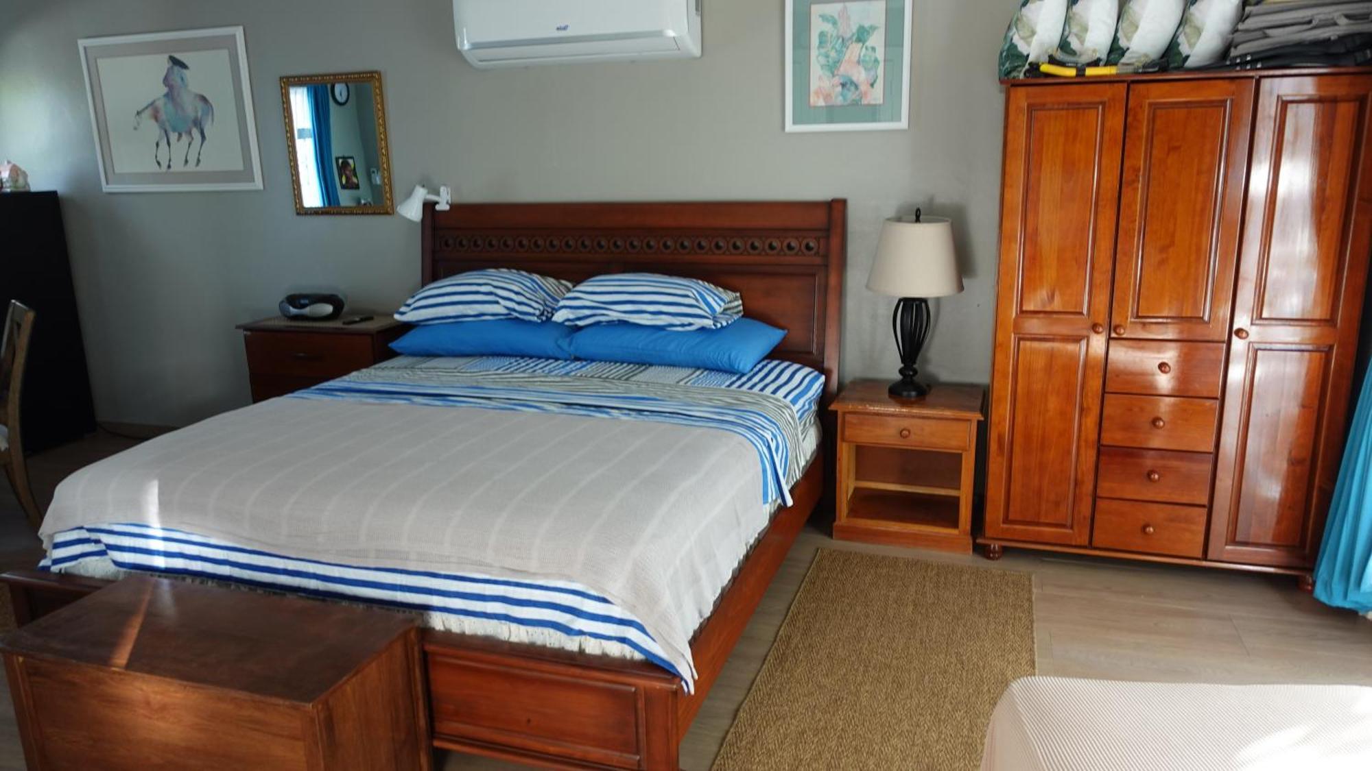 Point Village Campo de férias Negril