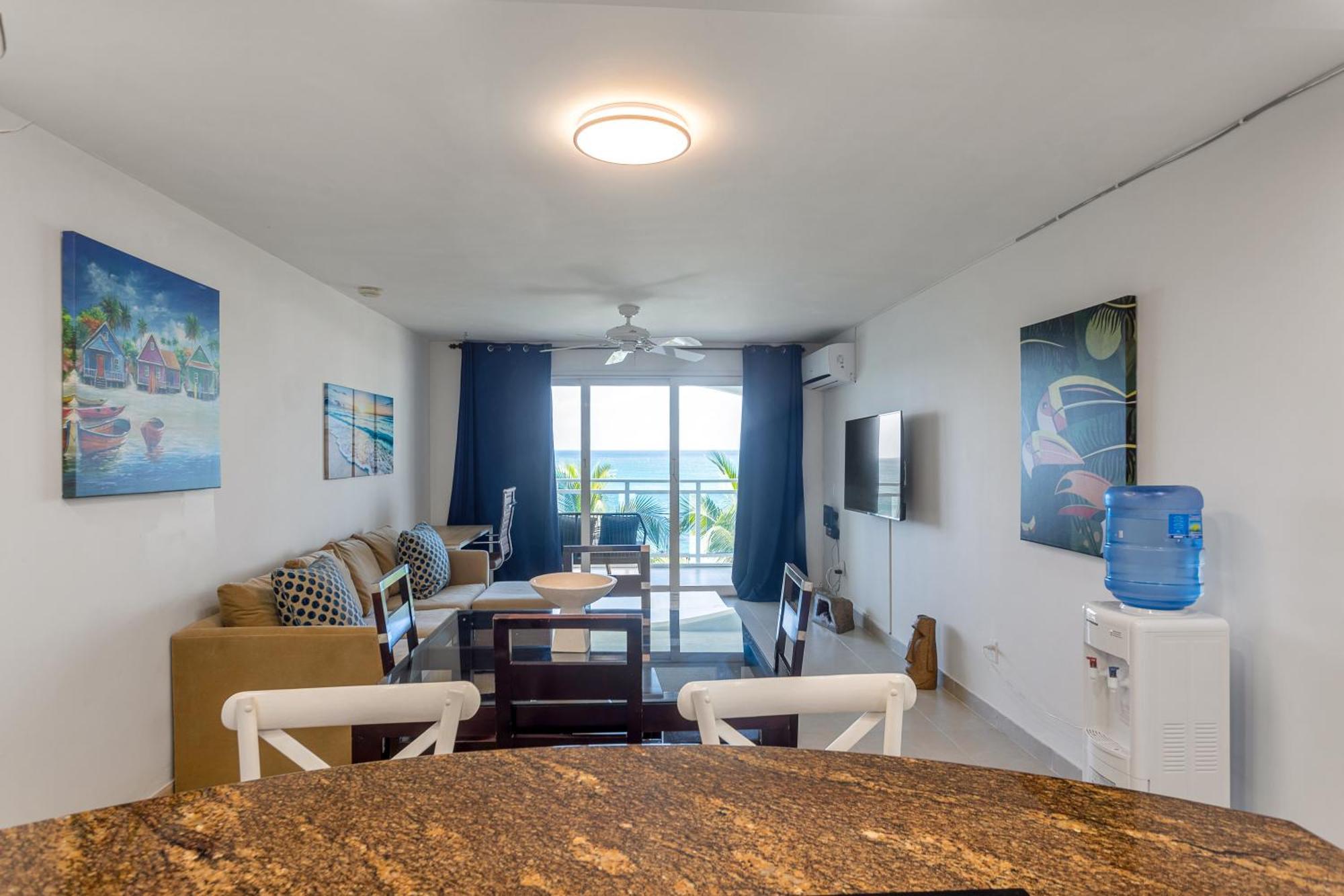 Apartment House - Elegant 1 Bedroom - Ocean View *