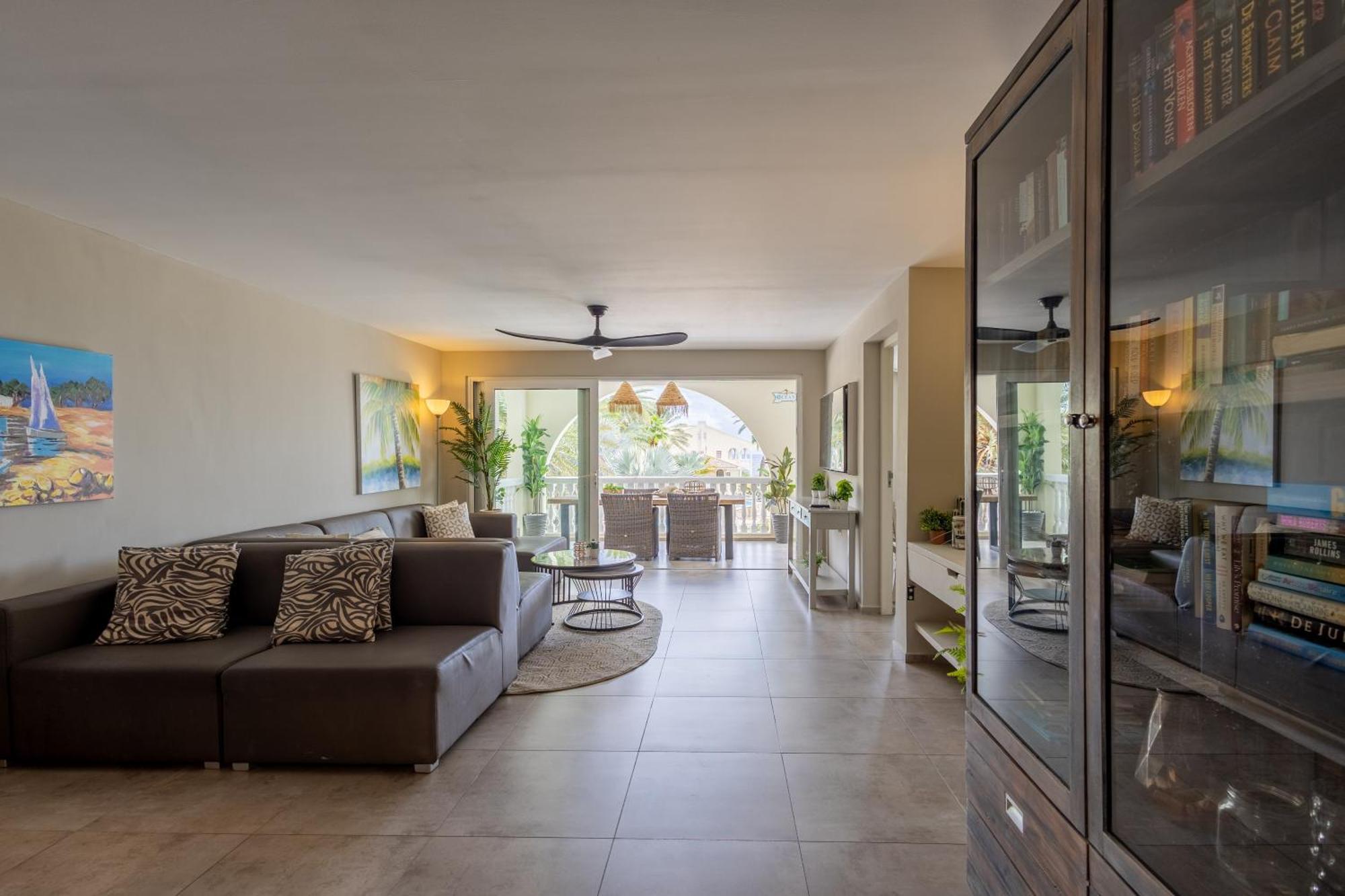 Flamboyan Op Ocean Resort, Mambo Curacao Apartment Willemstad