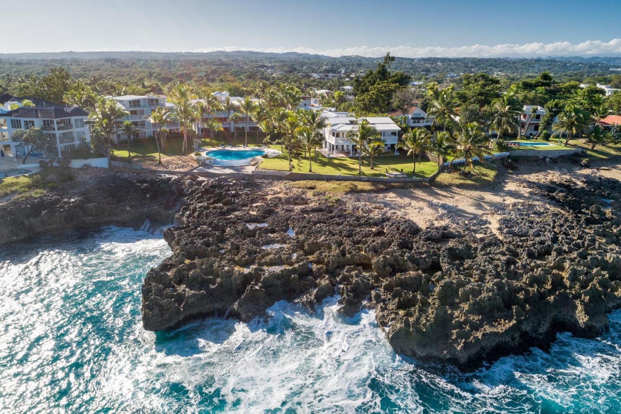 Luxury Oceanfront With Amazing Views *