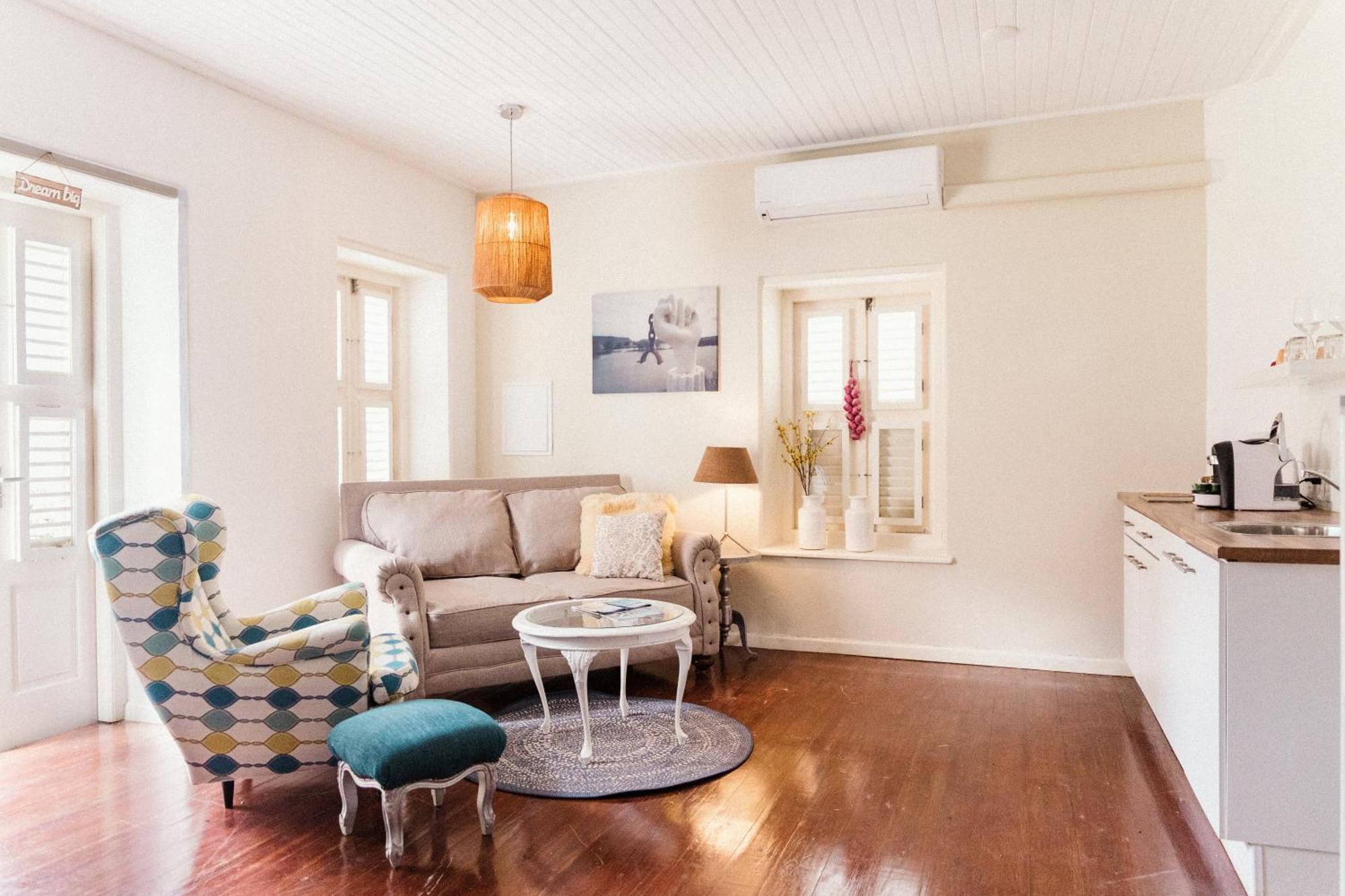 Apartment Bario