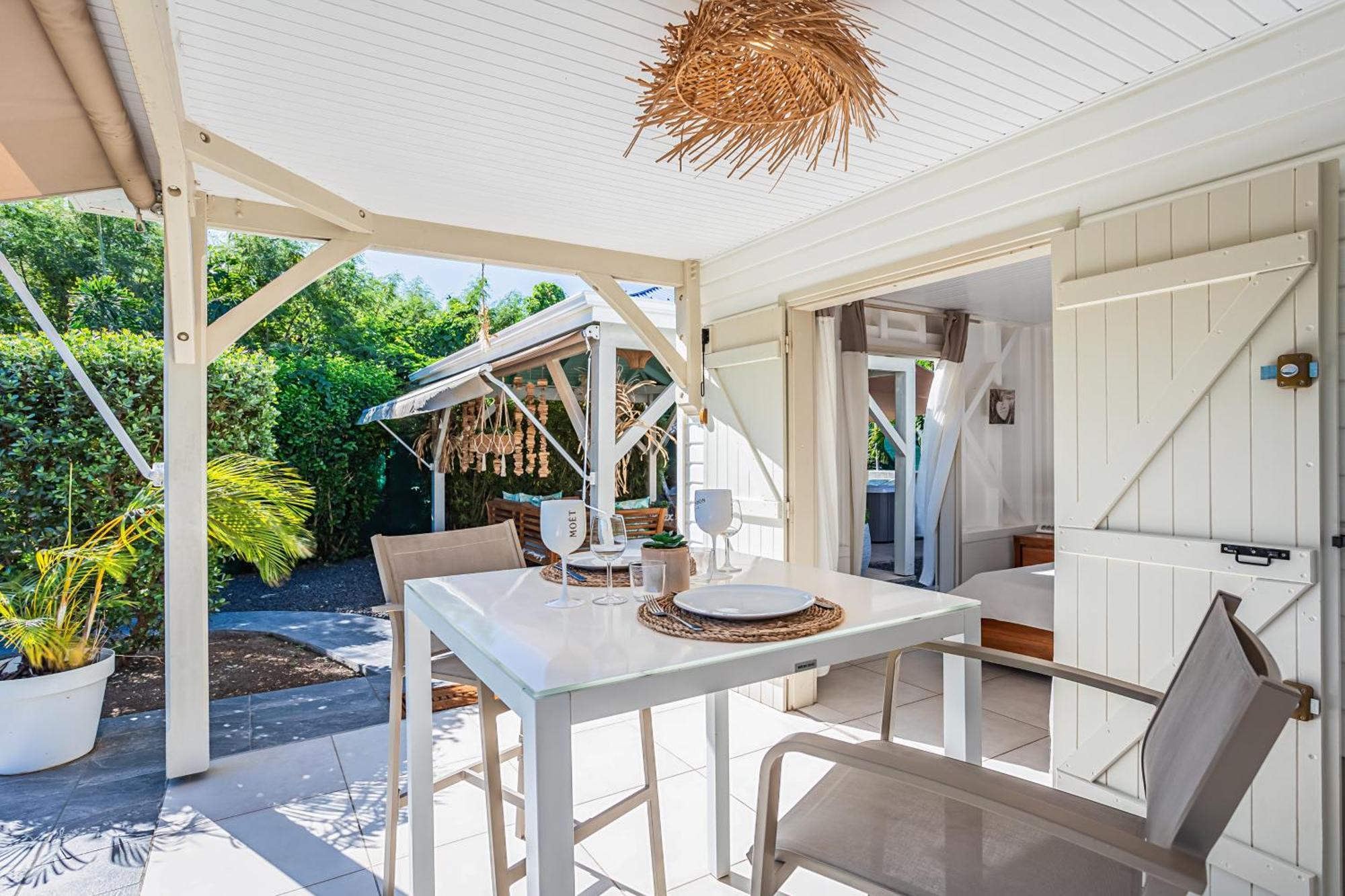 Holiday home Magnifique Et Jacuzzi Au Coeur Des Plages *