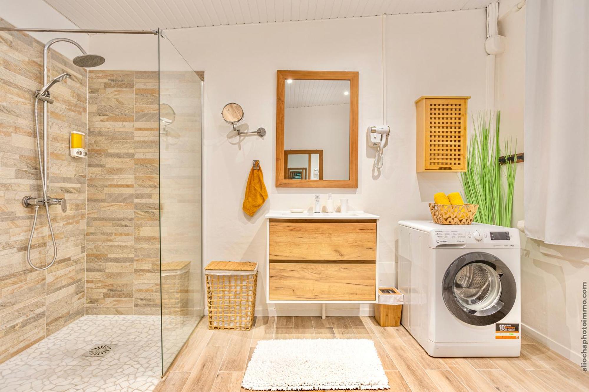 Apartment Foyal