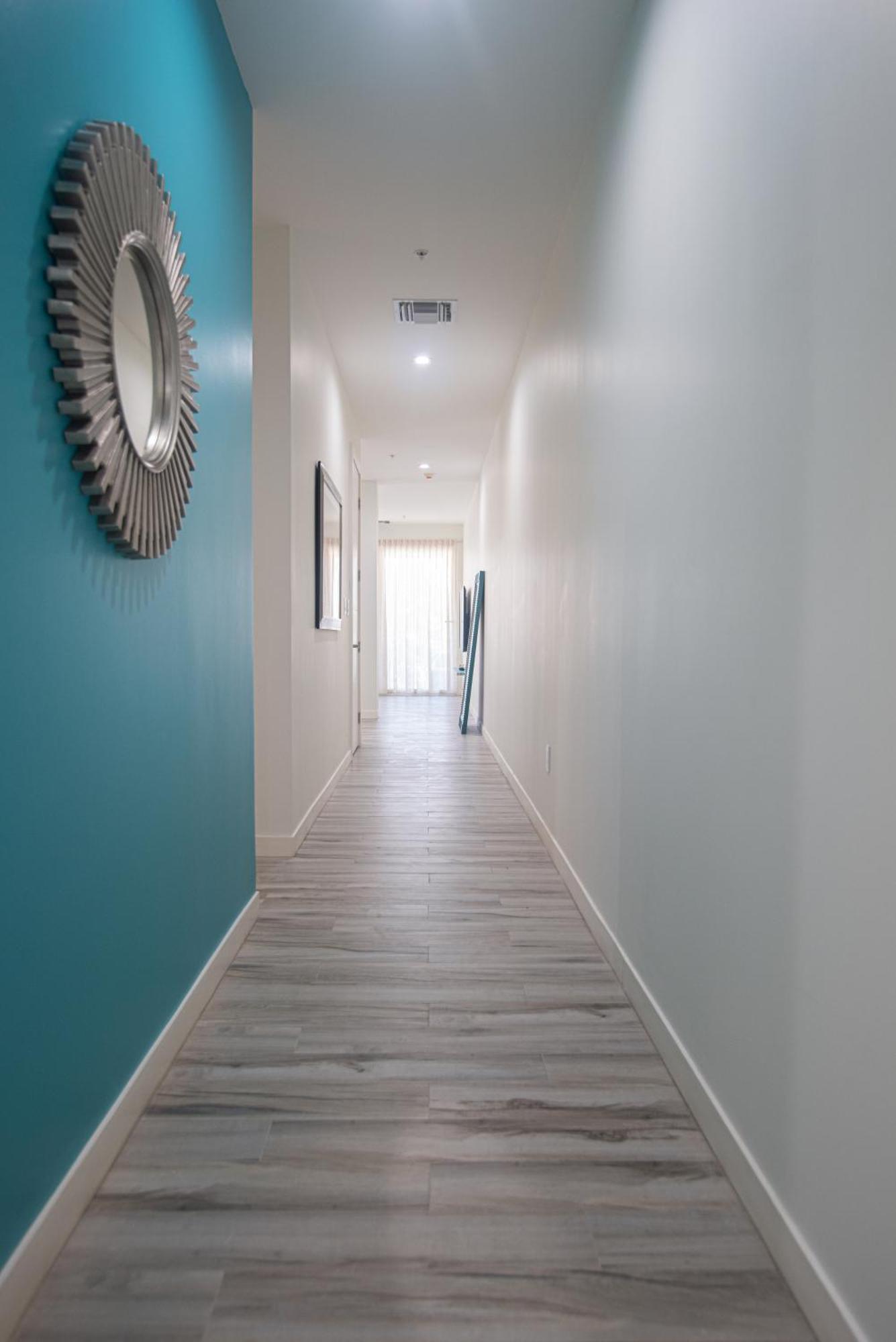 The Cove - Condo Hotel - Palm Beach Strip 5*