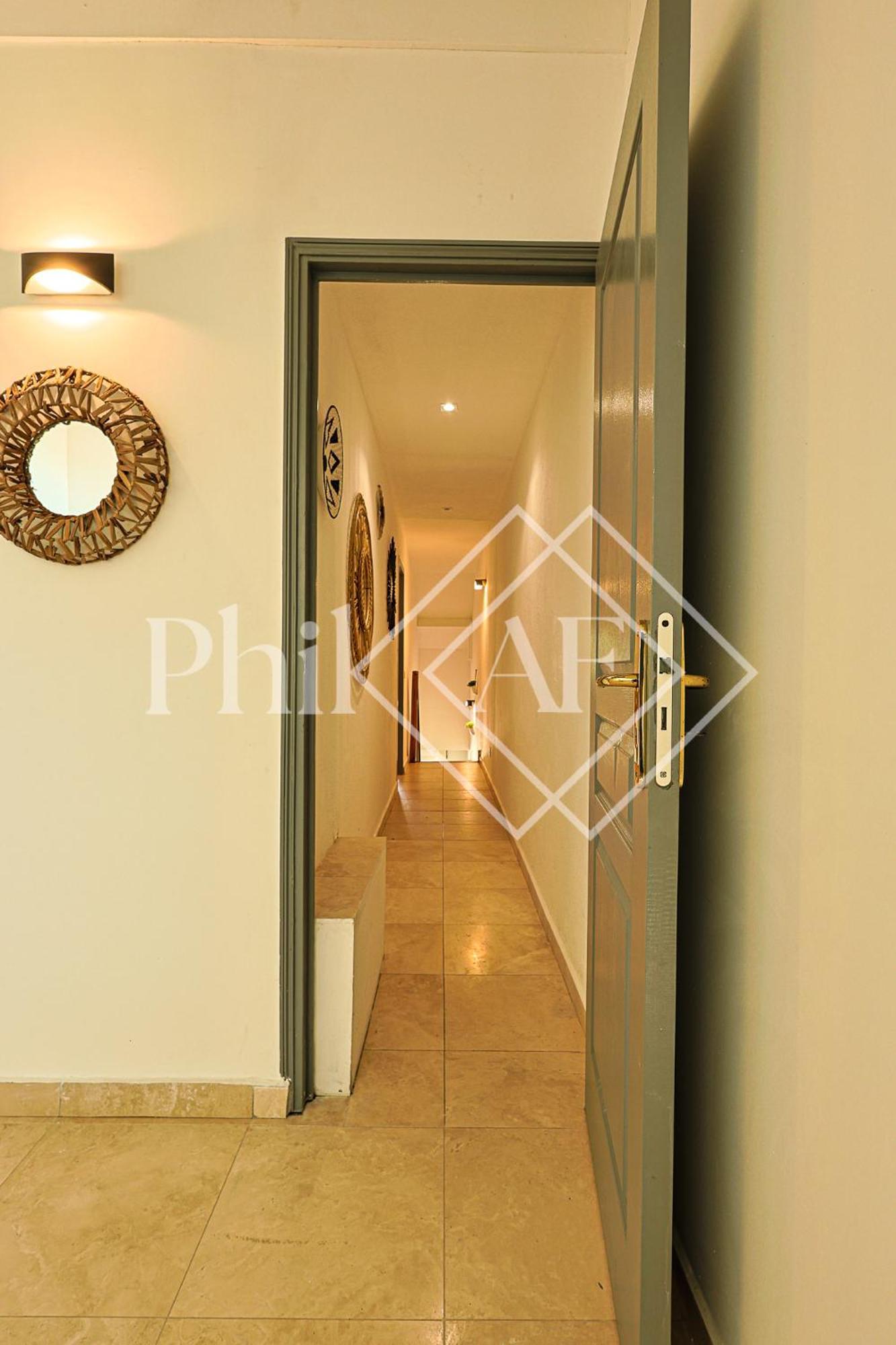 5 Bed-rooms Beach-front Duplex Of 189 M2 At Orient Apartment Colombier