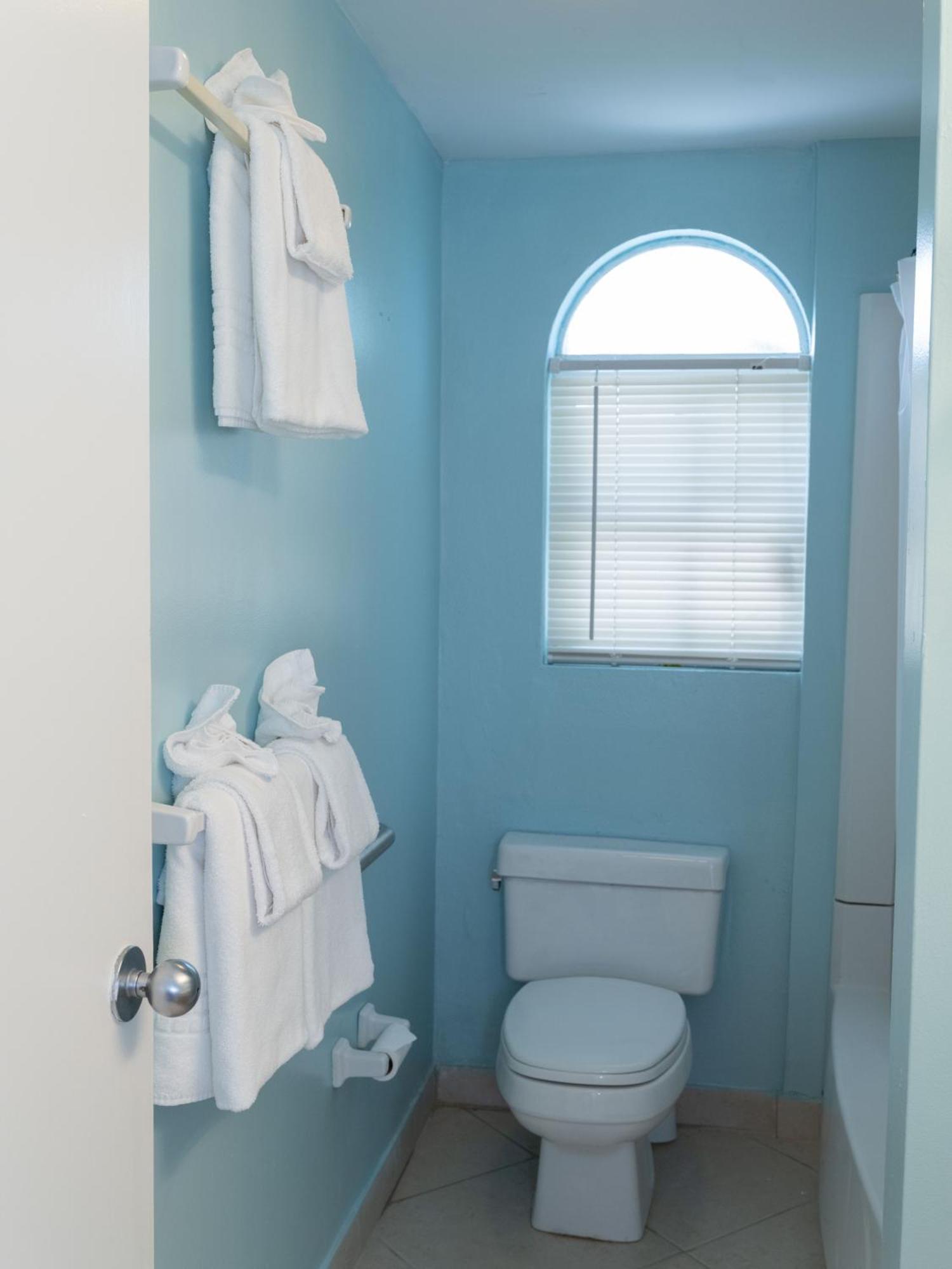 Villa Deluxe Sea View At Paradise Island Club Creek Village