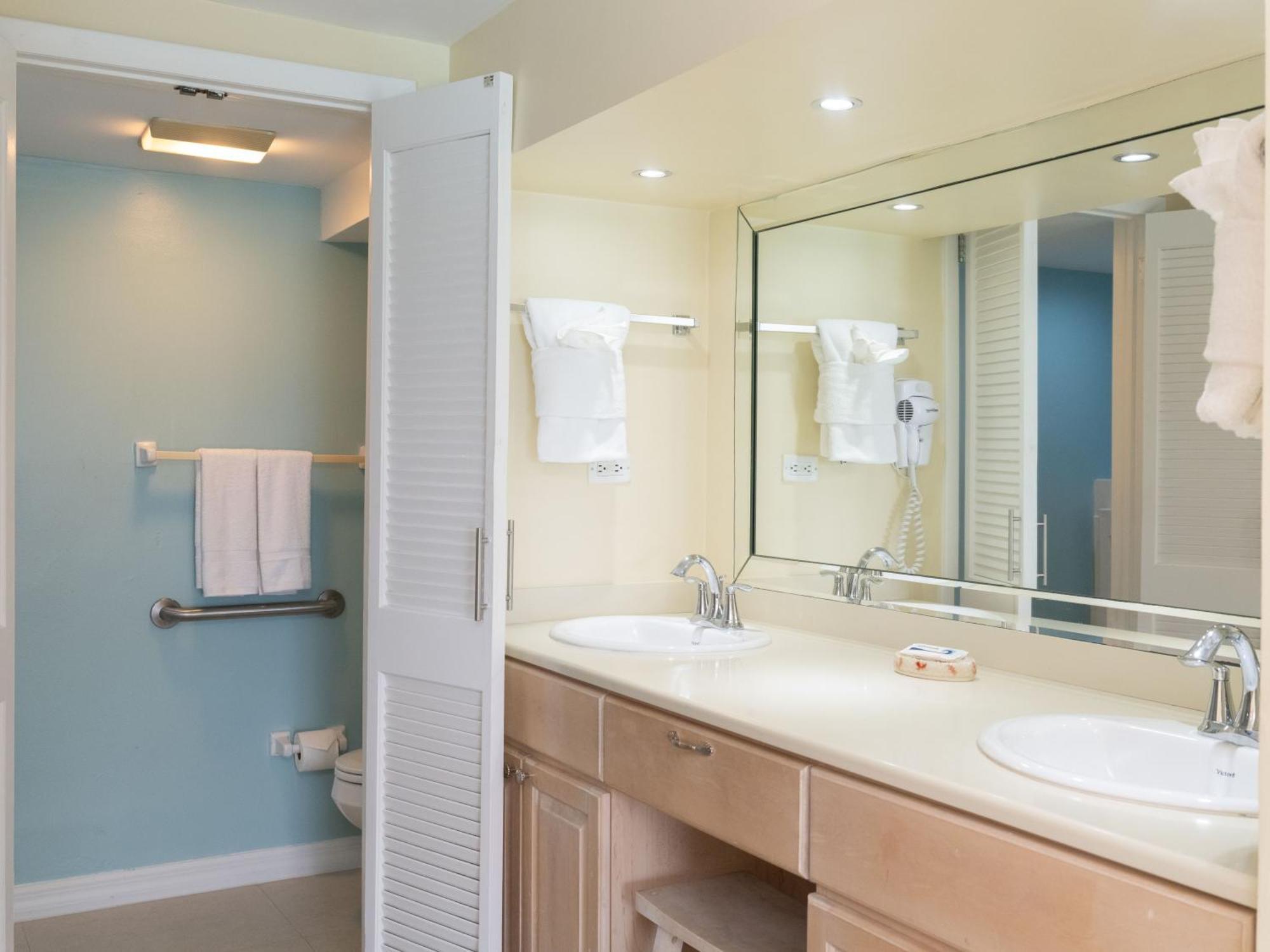 Villa Deluxe Sea View At Paradise Island Club