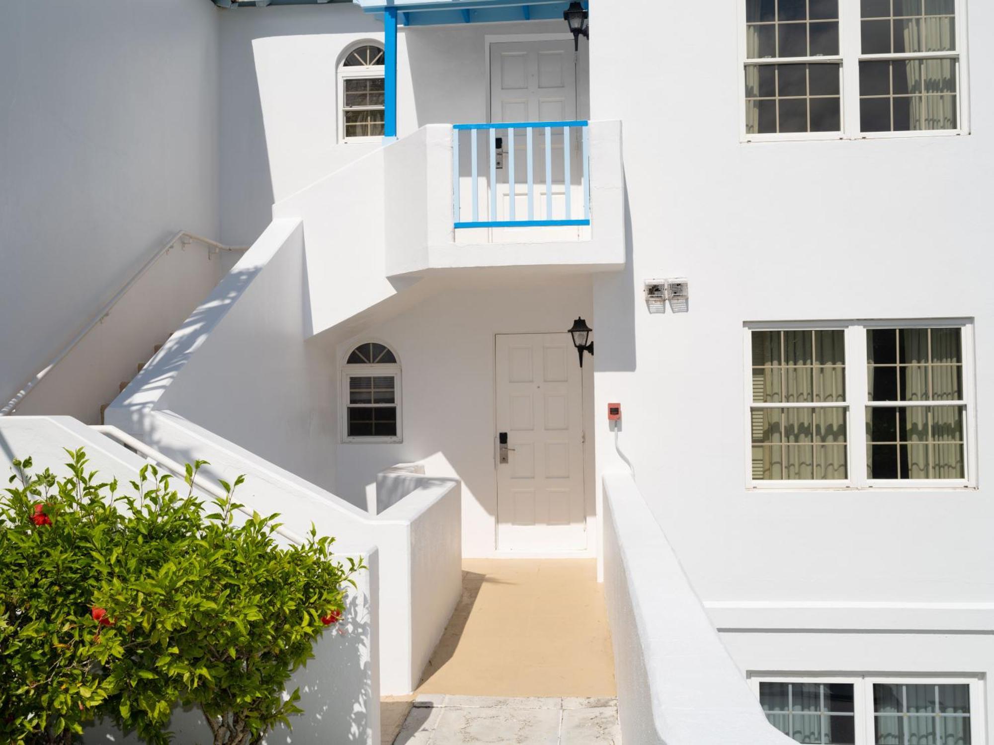 Villa Deluxe Sea View At Paradise Island Club Creek Village