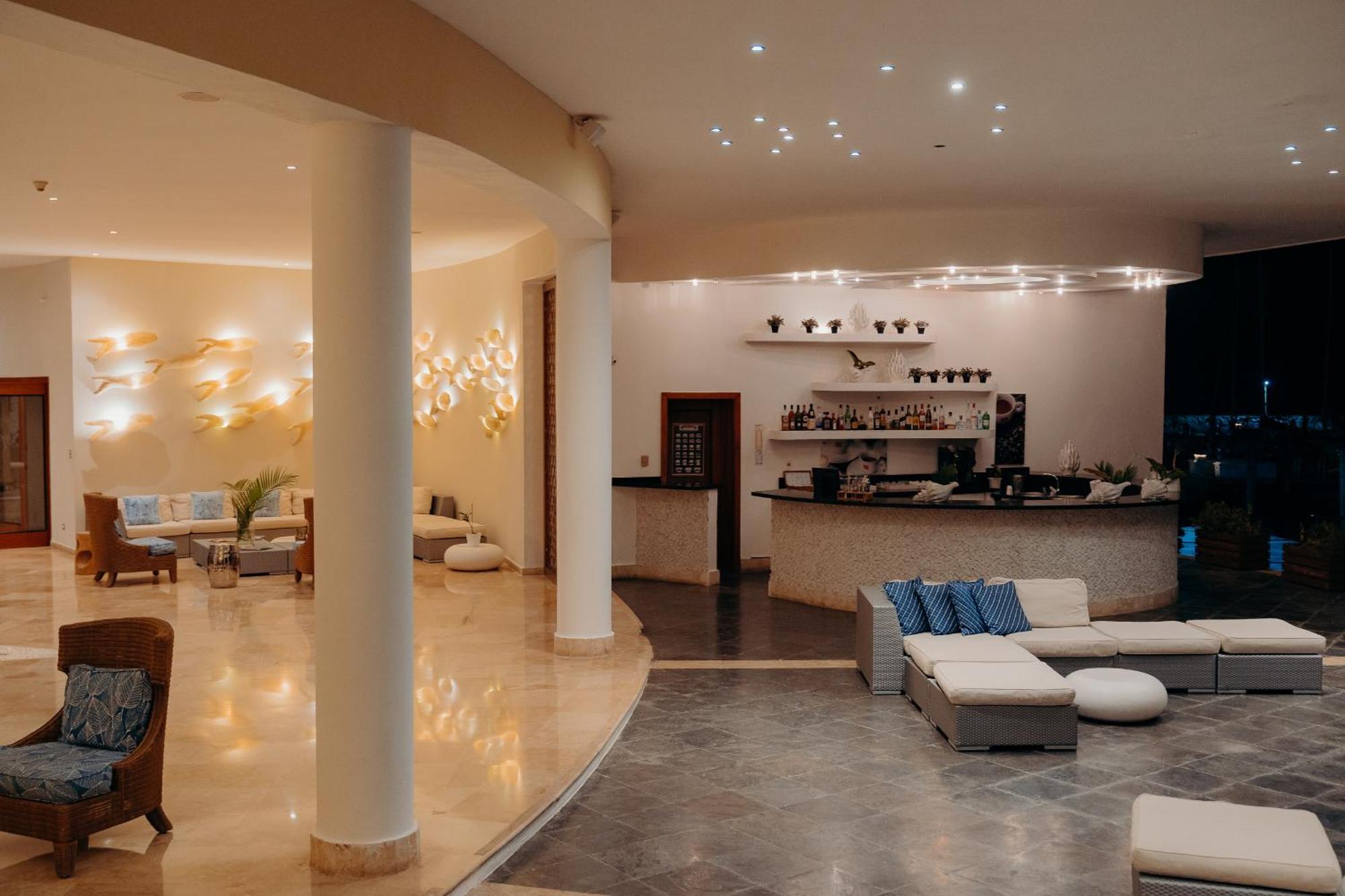 The Bannister & Yacht Club By Mint 5* Samana