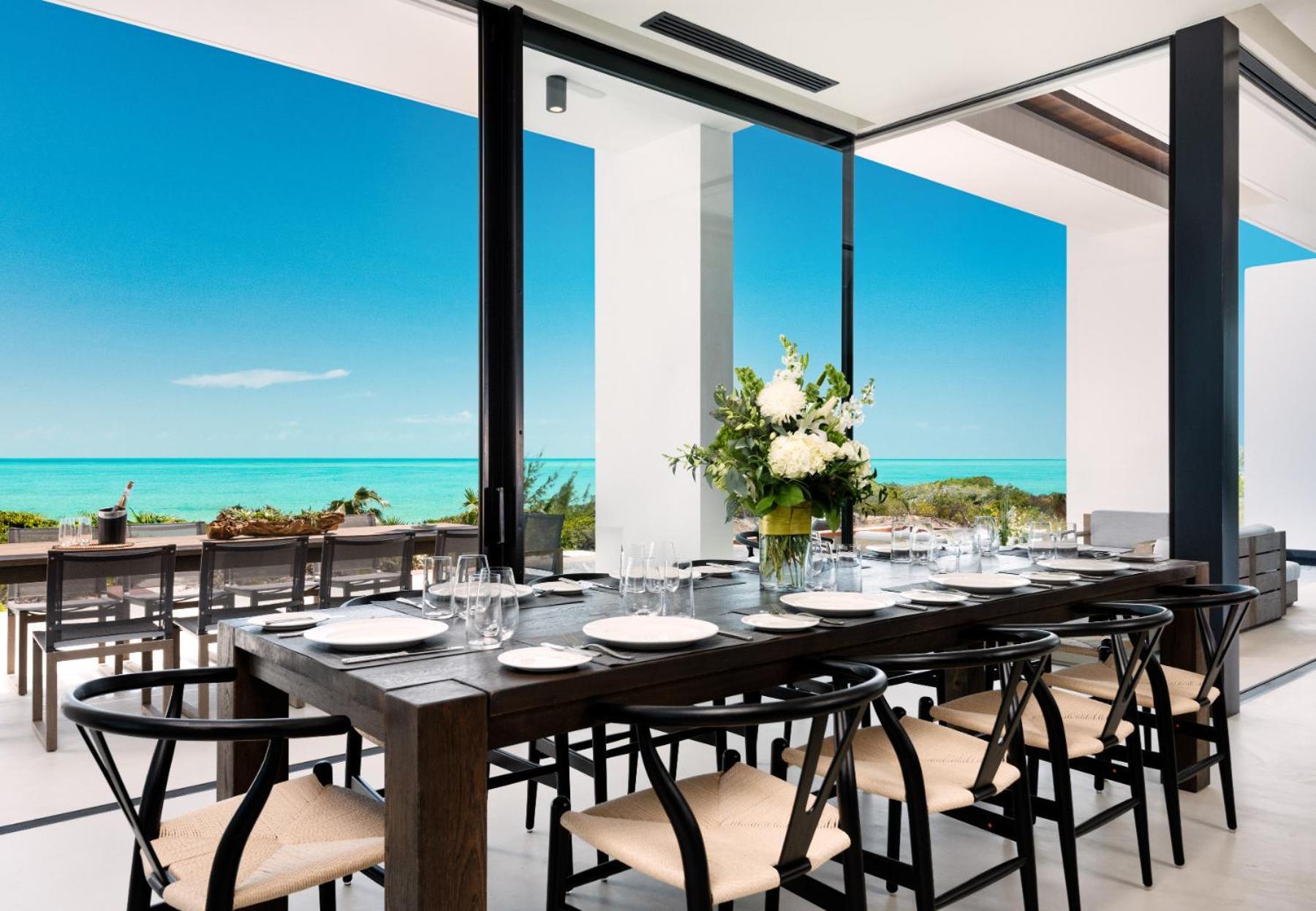 Uxue Villa Long Bay
