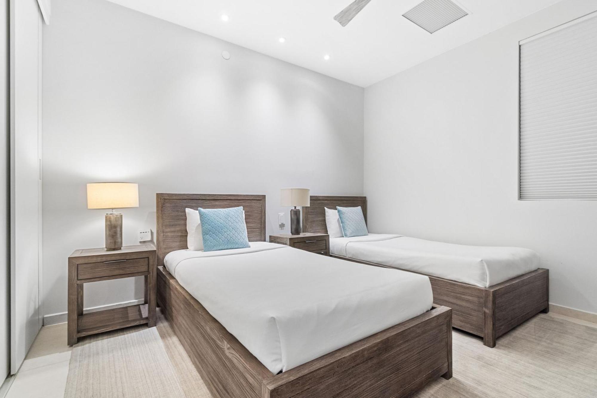 O Beachfront Residences, By Bocobay Aruba Apartamento Palm Beach