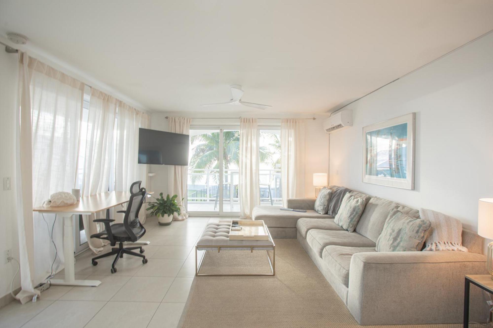 Apartment House - Luxe 1 Bedroom - Ocean Hideaway