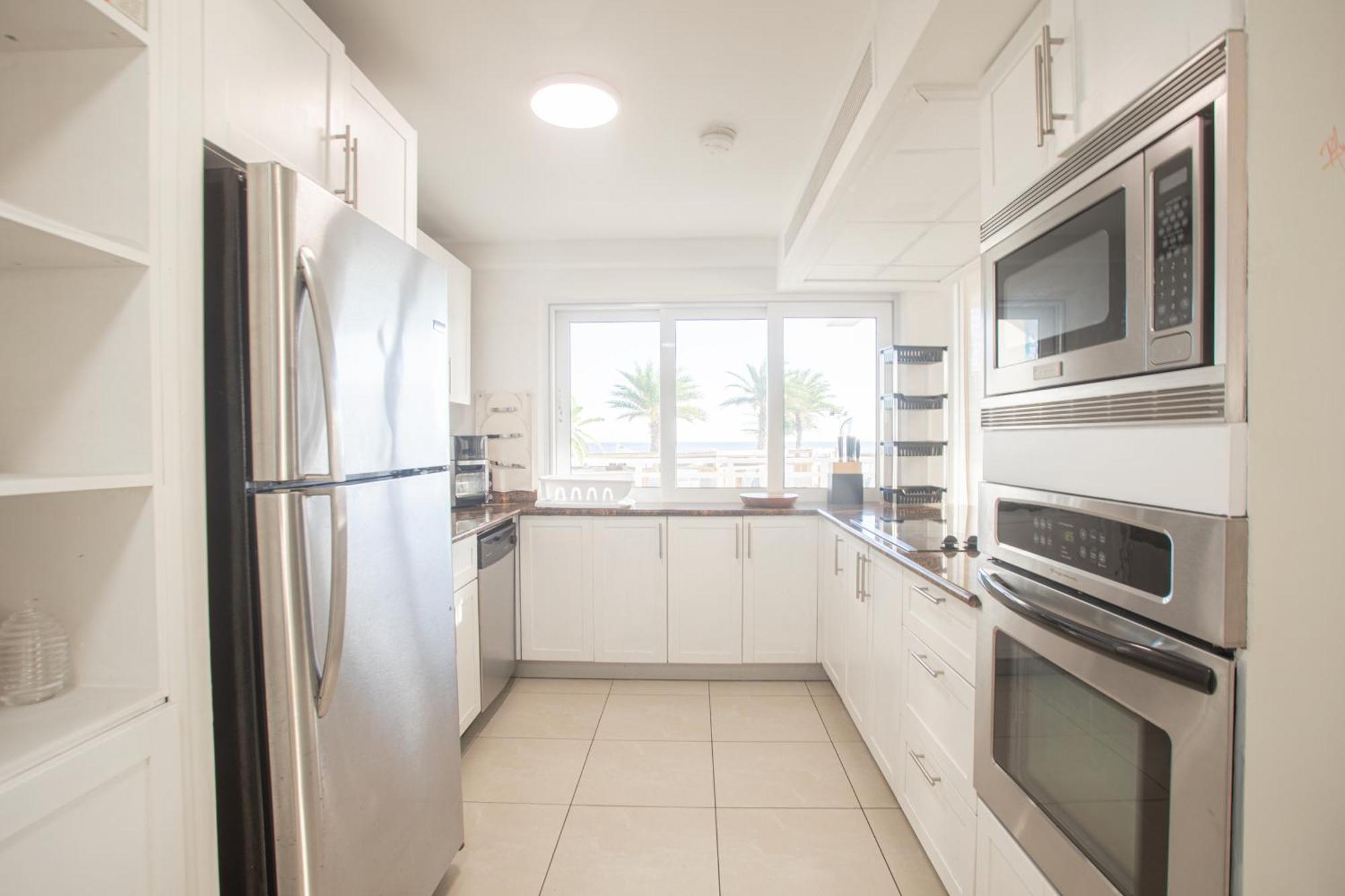 House - Luxe 1 Bedroom - Ocean Hideaway