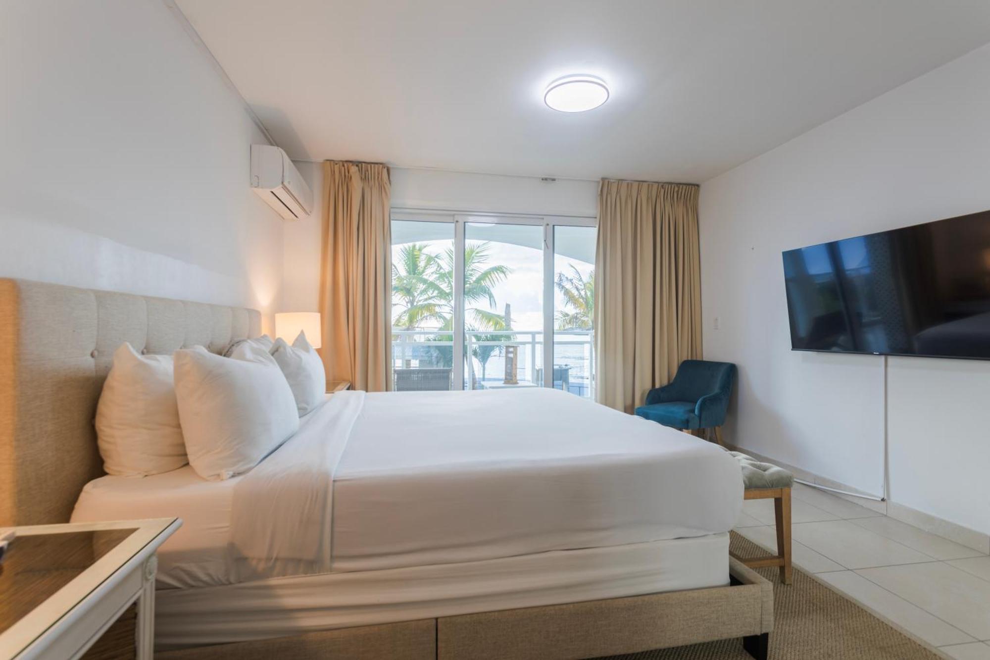 Apartment House - Luxe 1 Bedroom - Ocean Hideaway *