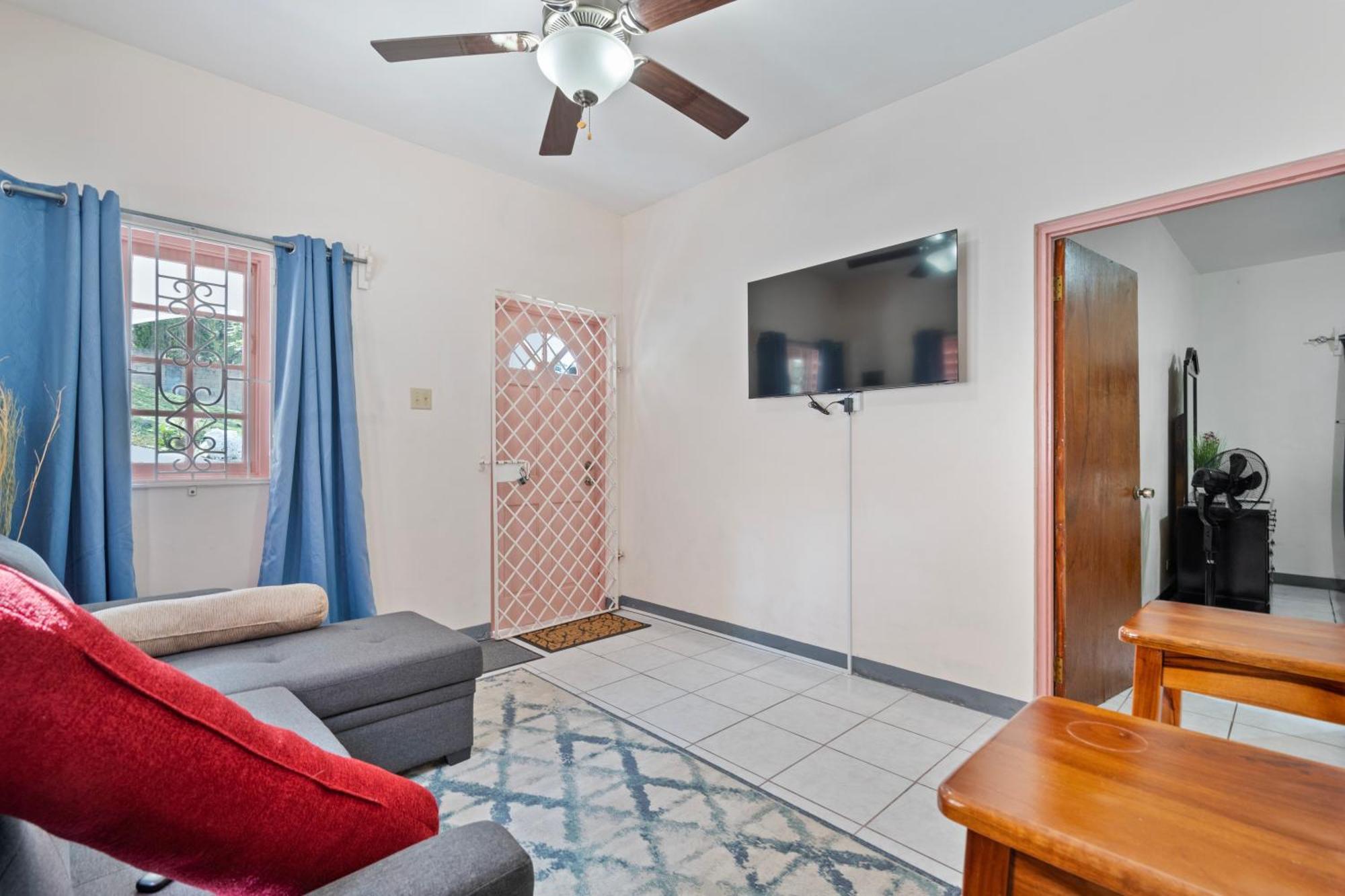 Shaw Park Gem Apartamento Ocho Rios