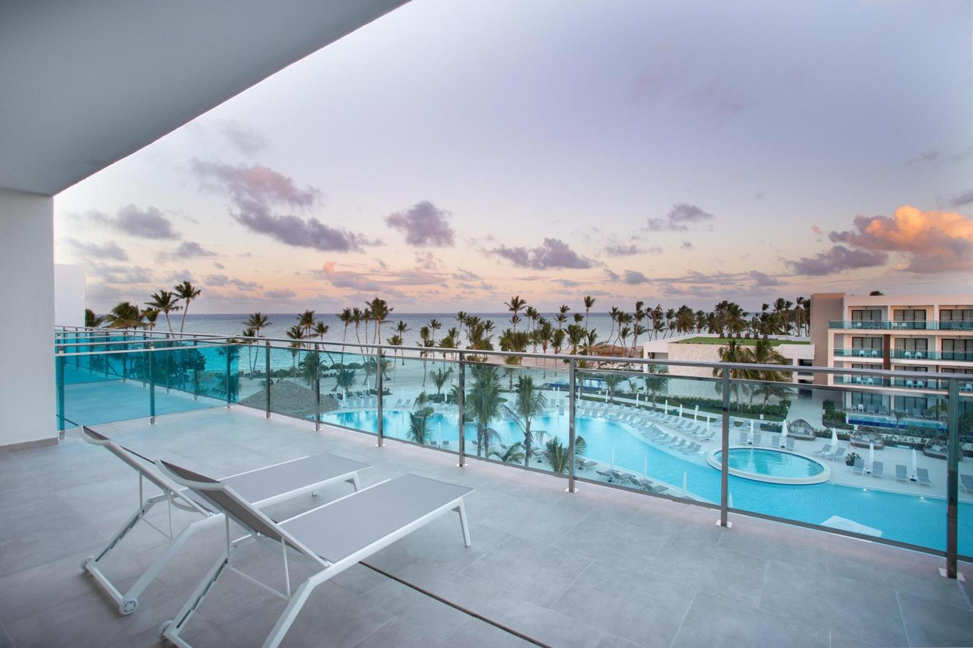 Serenade & Resort
