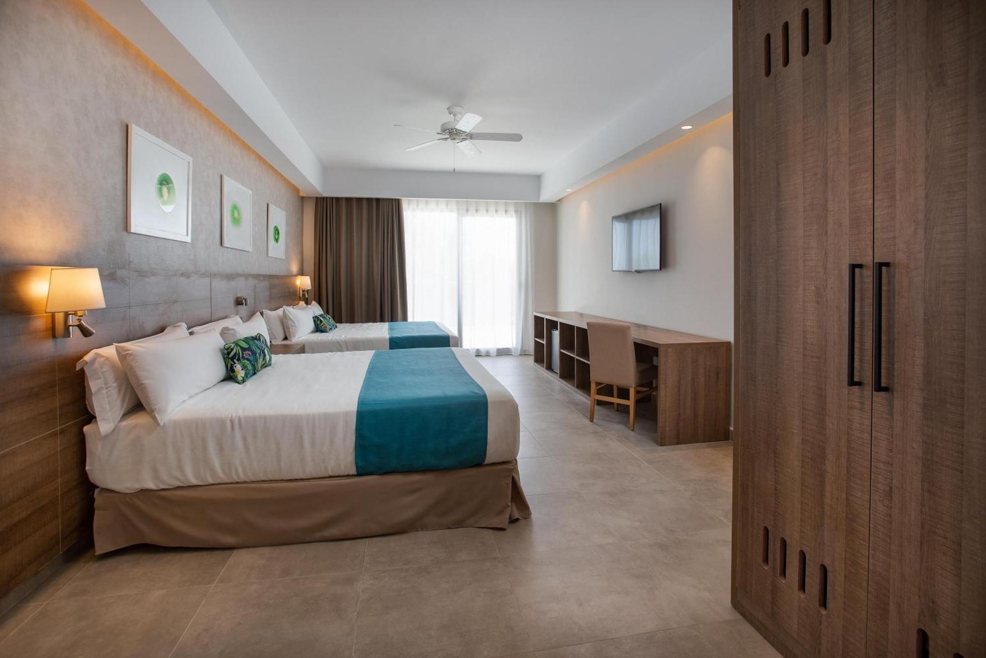 Serenade & Punta Cana