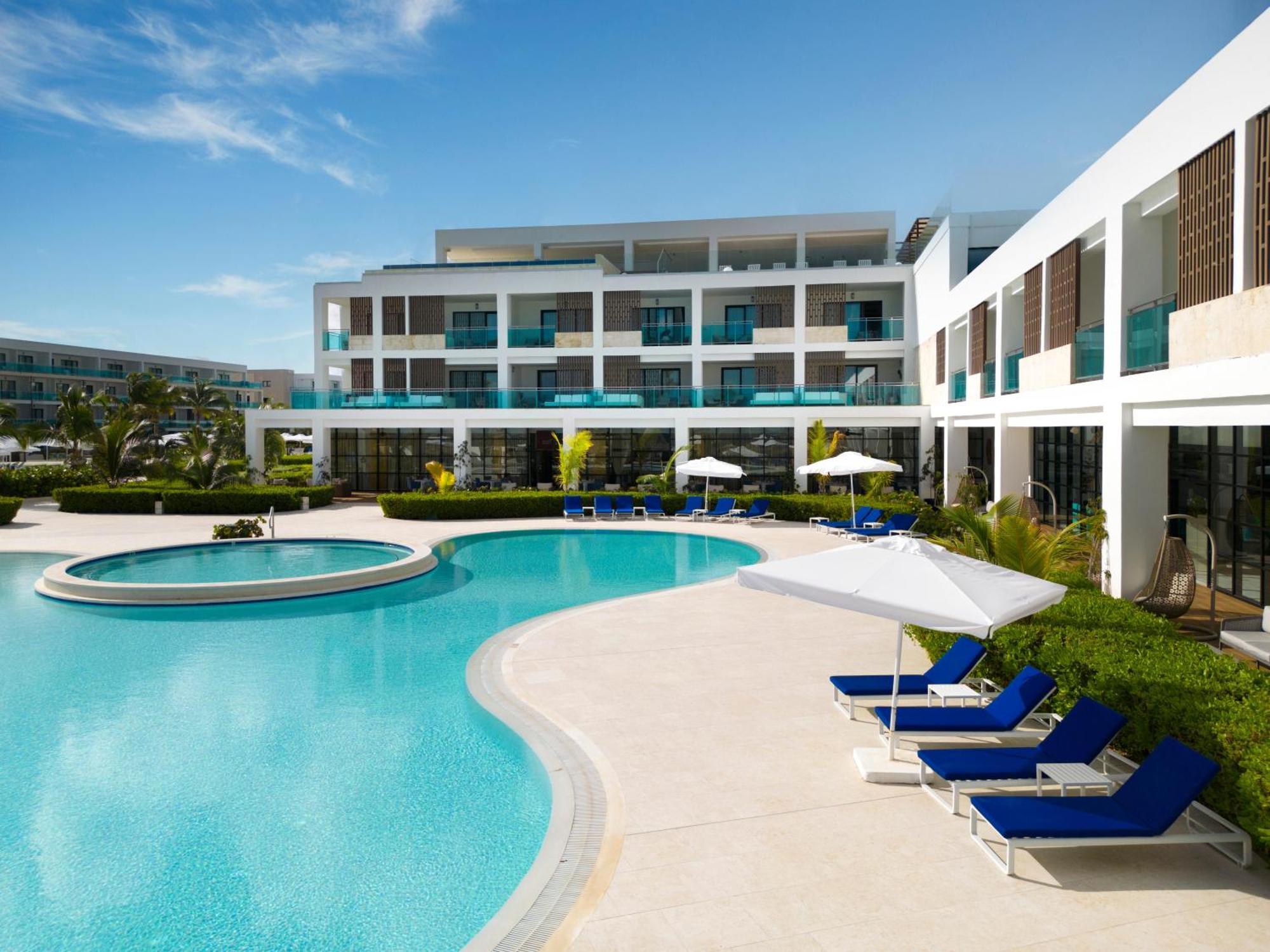 Serenade & Resort