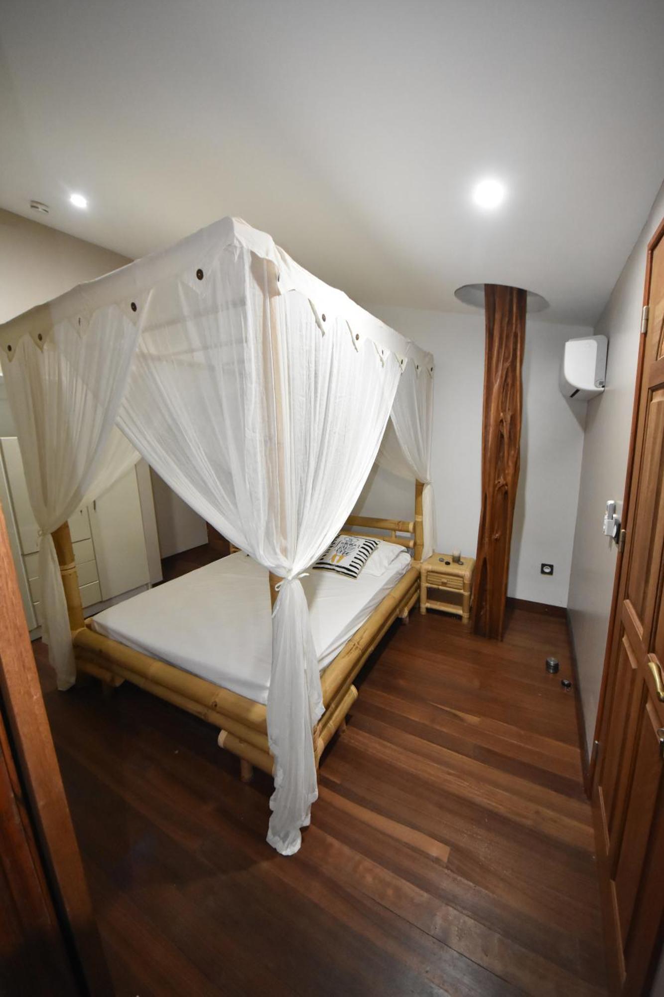 Aparthotel Karucoco *