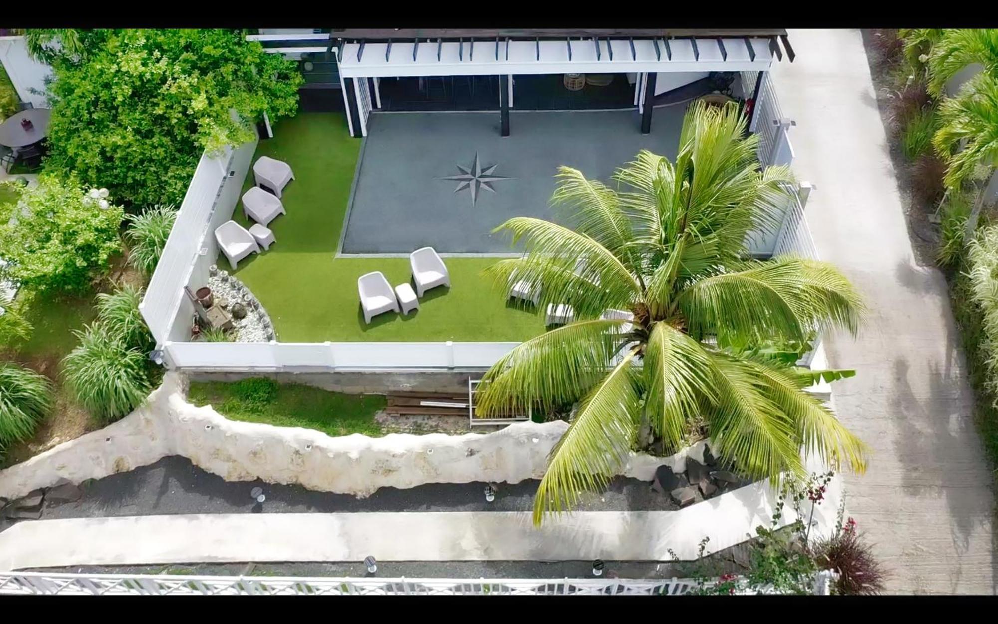 Lord Domaine - Piscine & - Bar & Lounge - Restaurant Gastronomique * Lamentin