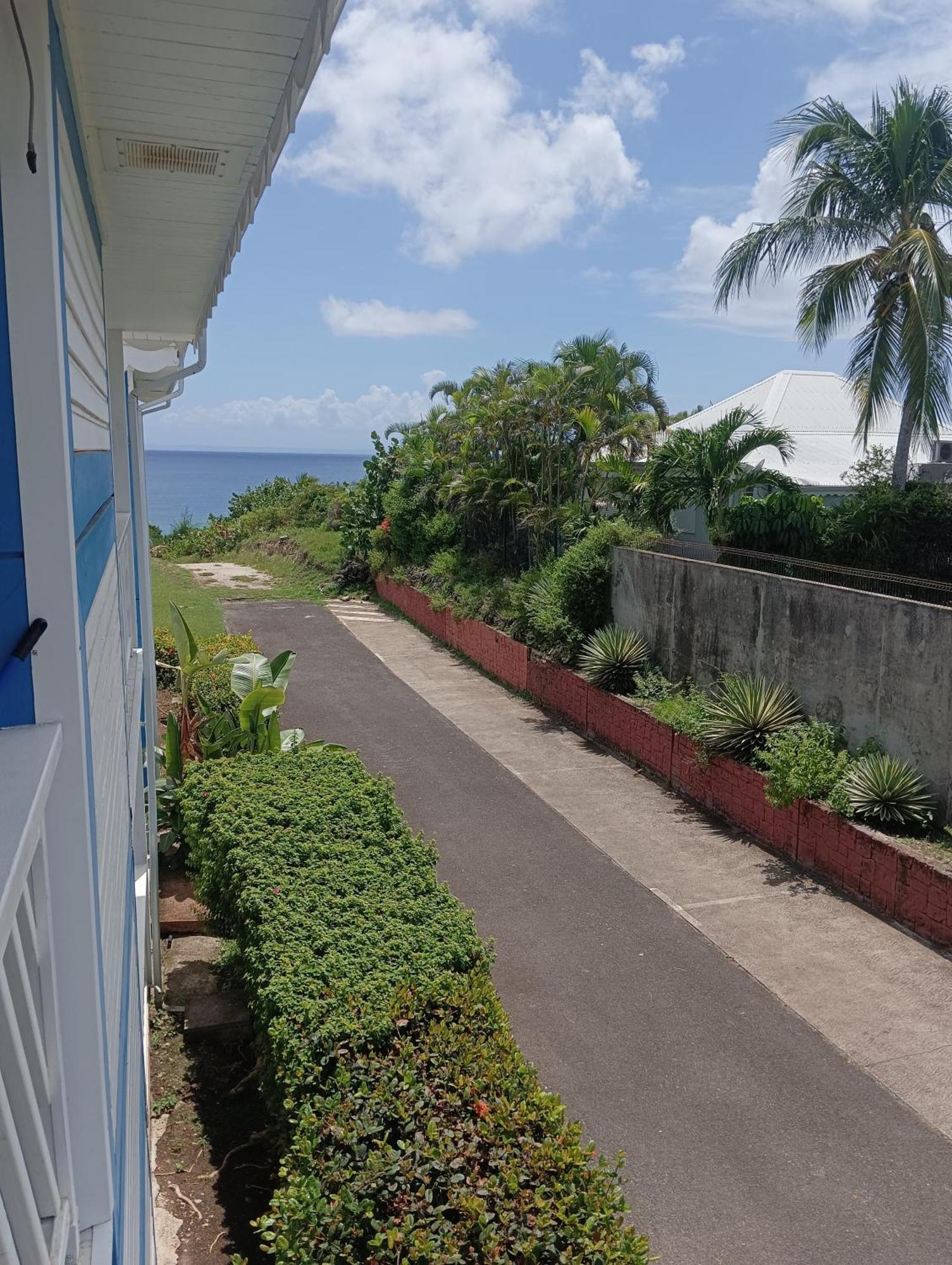 Methys Des Iles -manganao Francois 971 Apartment *