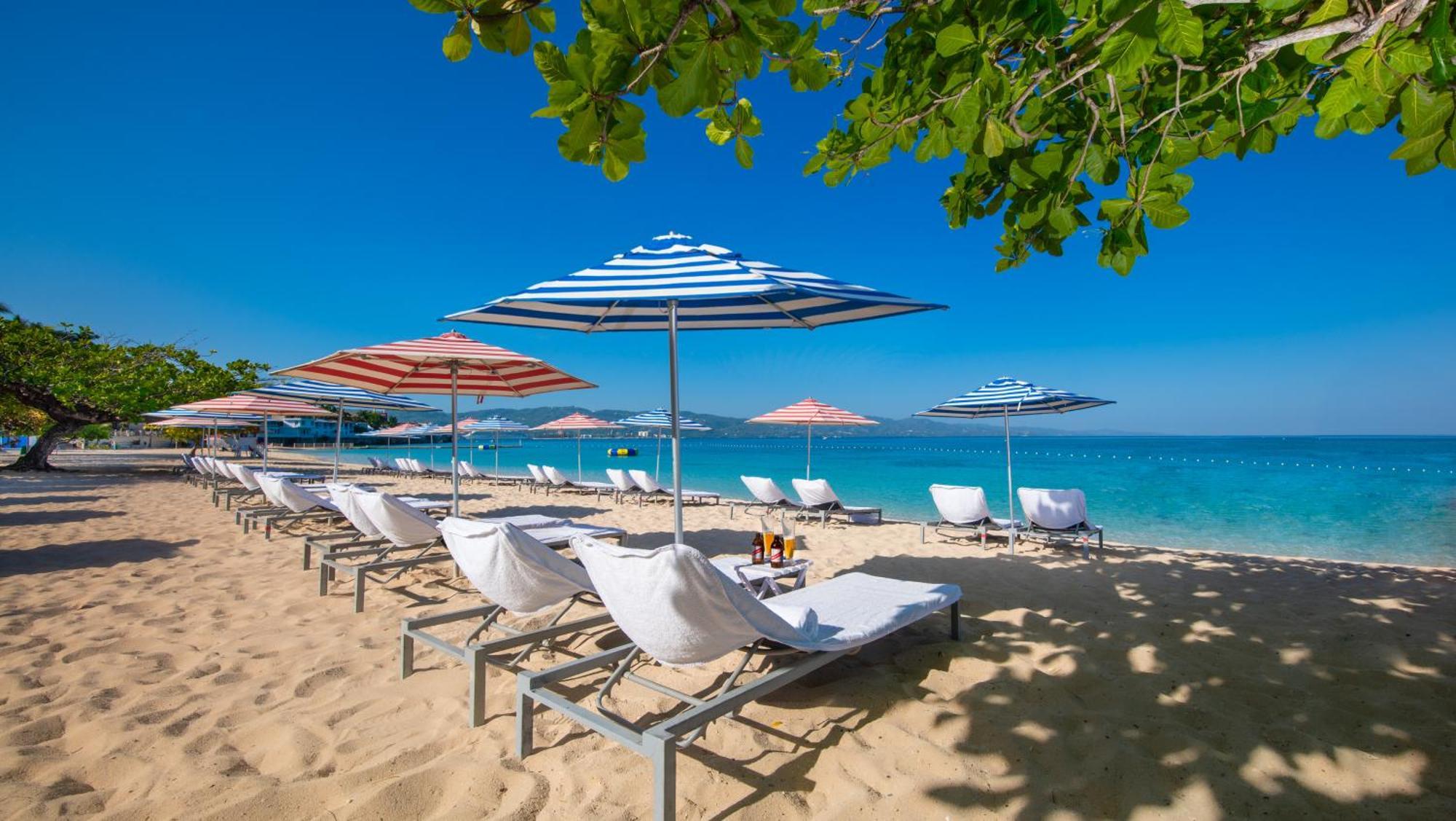 S - Luxury Boutique Hotel Montego Bay