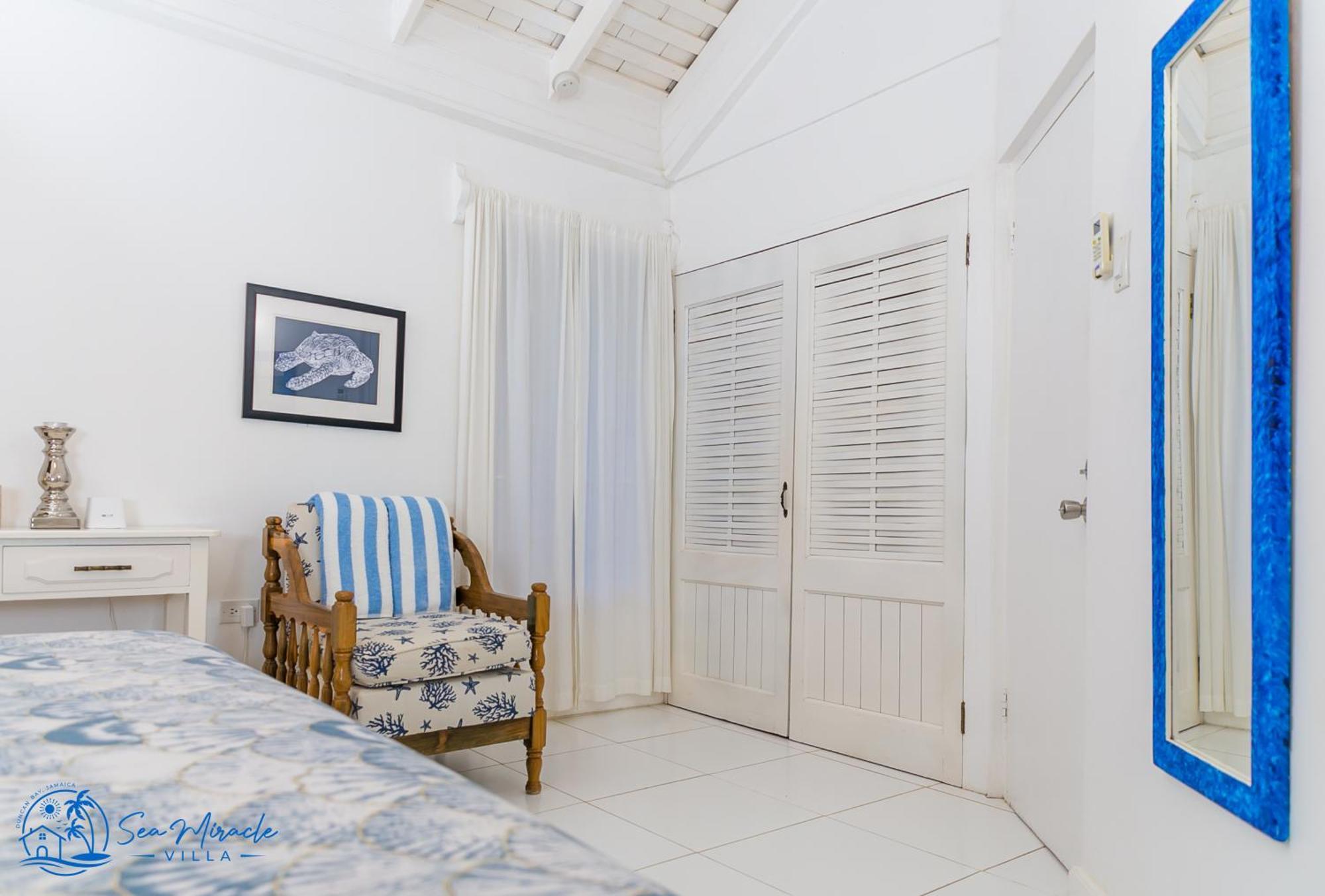 Sea Miracle Villa/beach Silver Sands