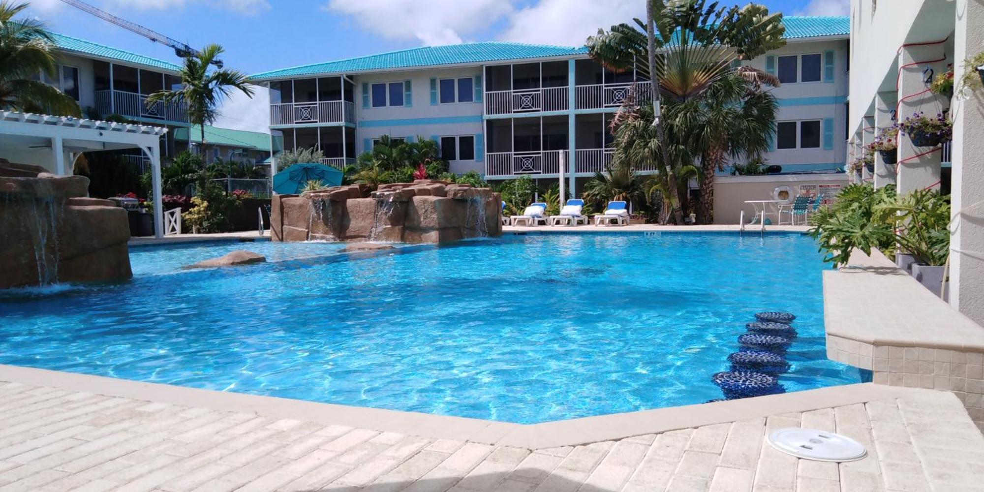 Aparthotel Seven Mile Beach 3*